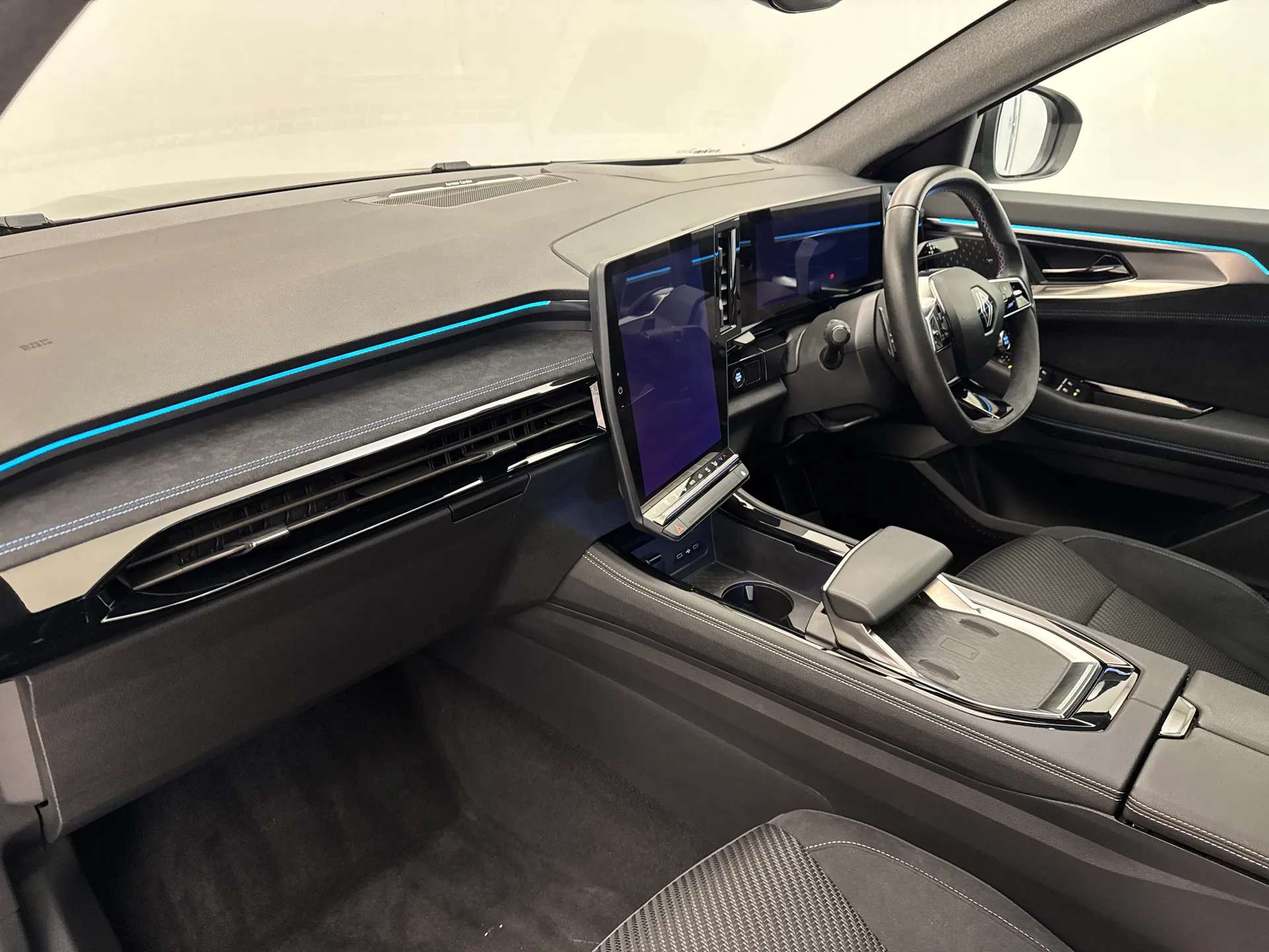 2023 RENAULT AUSTRAL 2023 RENAULT AUSTRAL