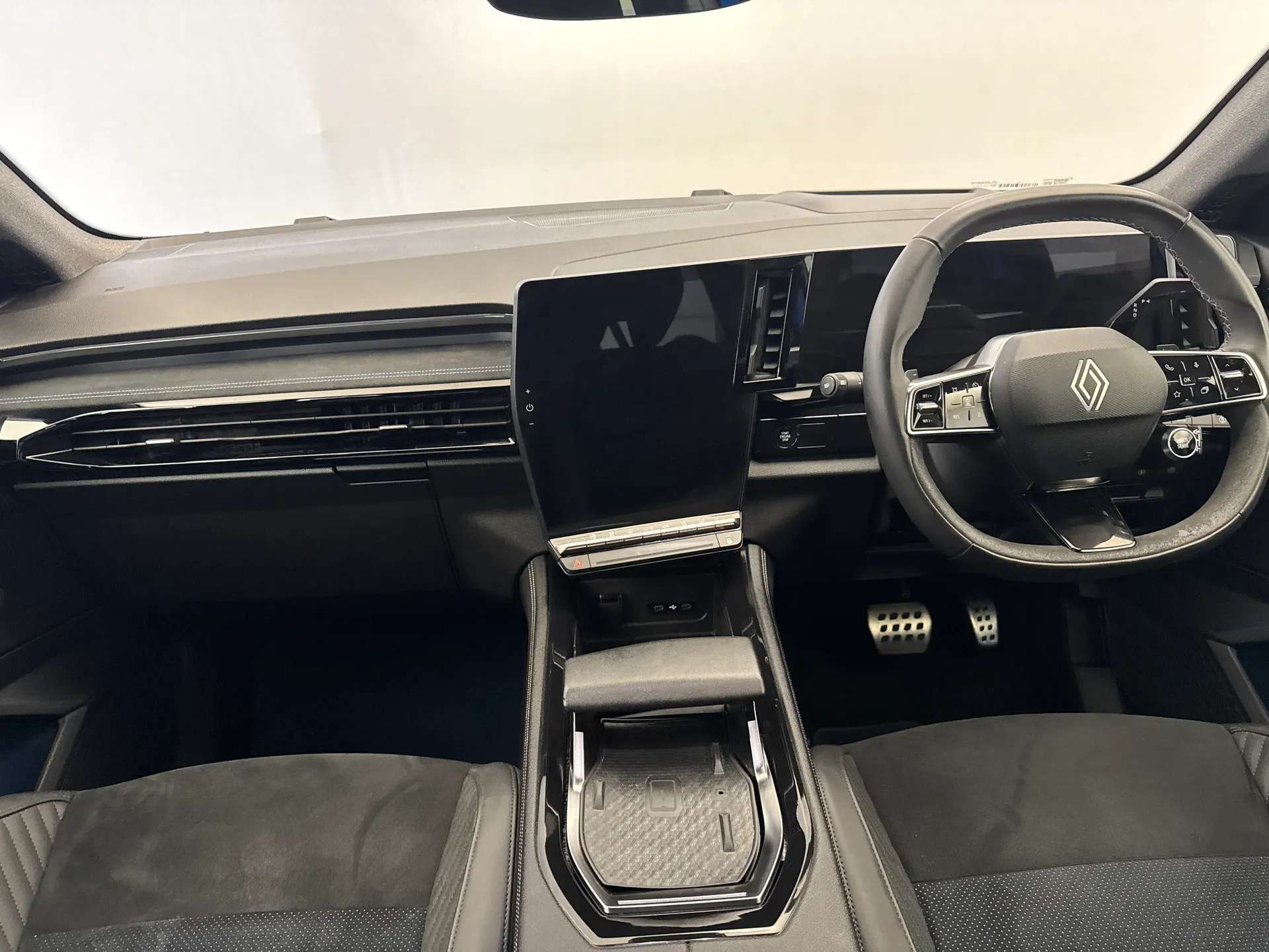 2025 RENAULT RAFALE 2025 RENAULT RAFALE