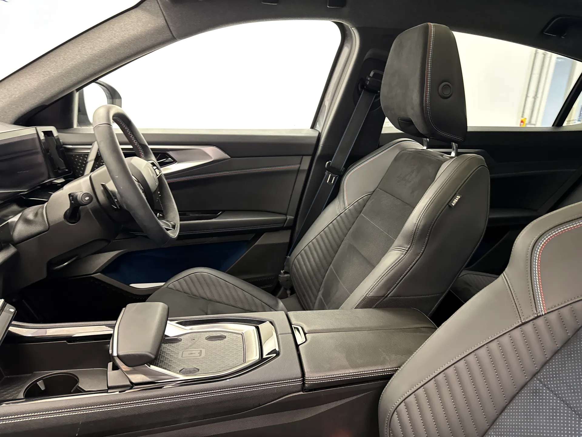 2025 RENAULT RAFALE 2025 RENAULT RAFALE