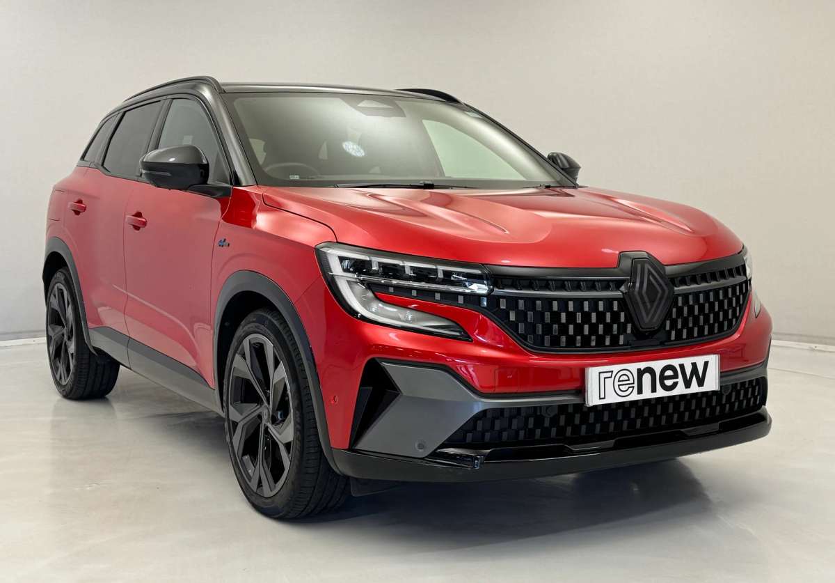 Check out this Renault Austral 2024 Hybrid Electric Automatic