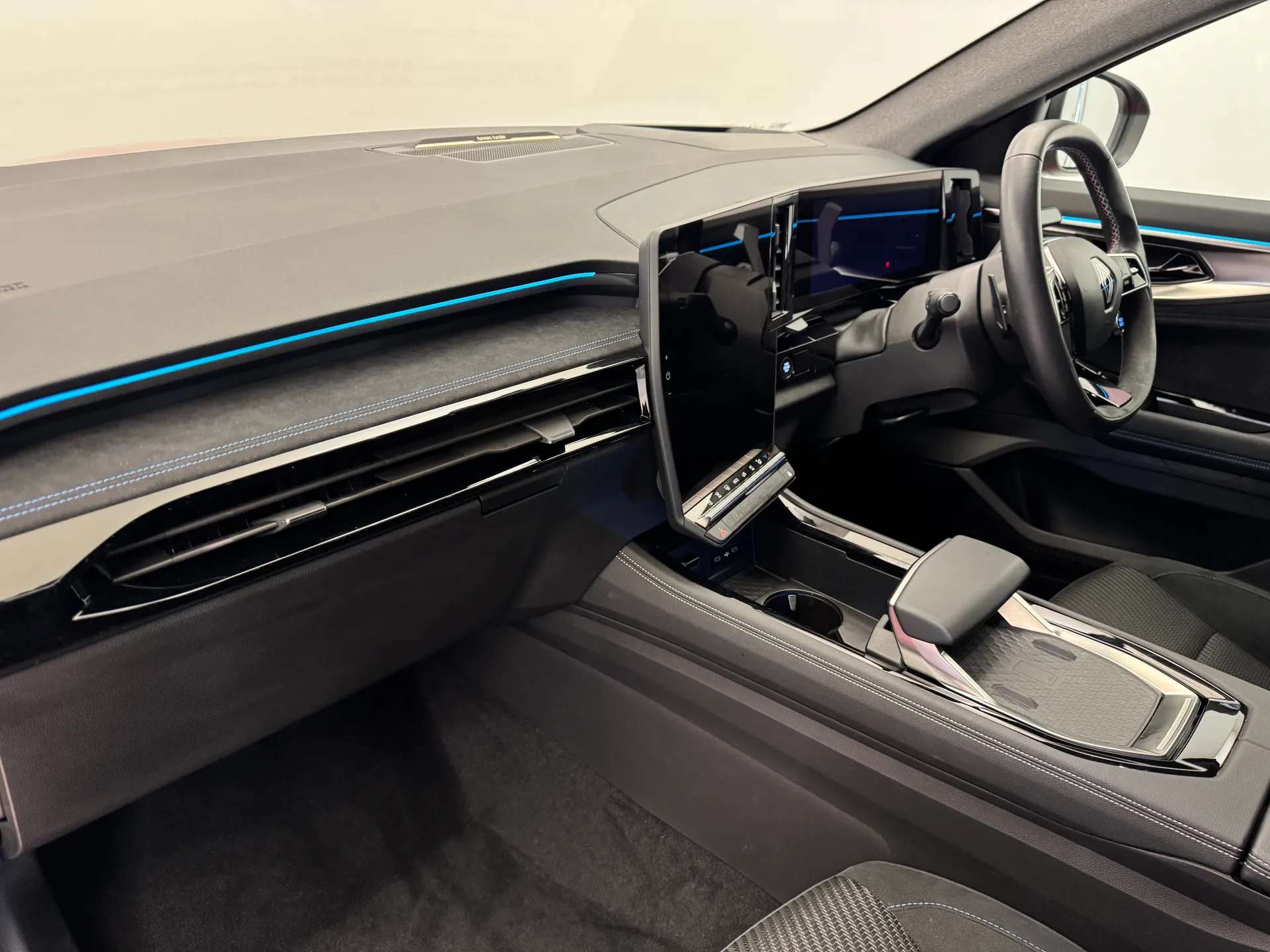 2024 RENAULT AUSTRAL 2024 RENAULT AUSTRAL