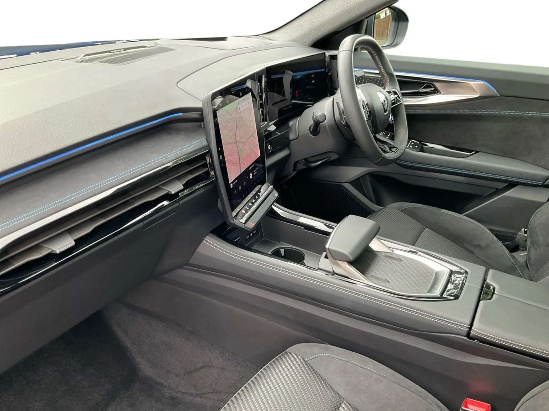 A 2023 RENAULT AUSTRAL E-Tech FHEV Iconic Esprit Alpine 5dr Auto 4C A 2023 RENAULT AUSTRAL E-Tech FHEV Iconic Esprit Alpine 5dr Auto 4C