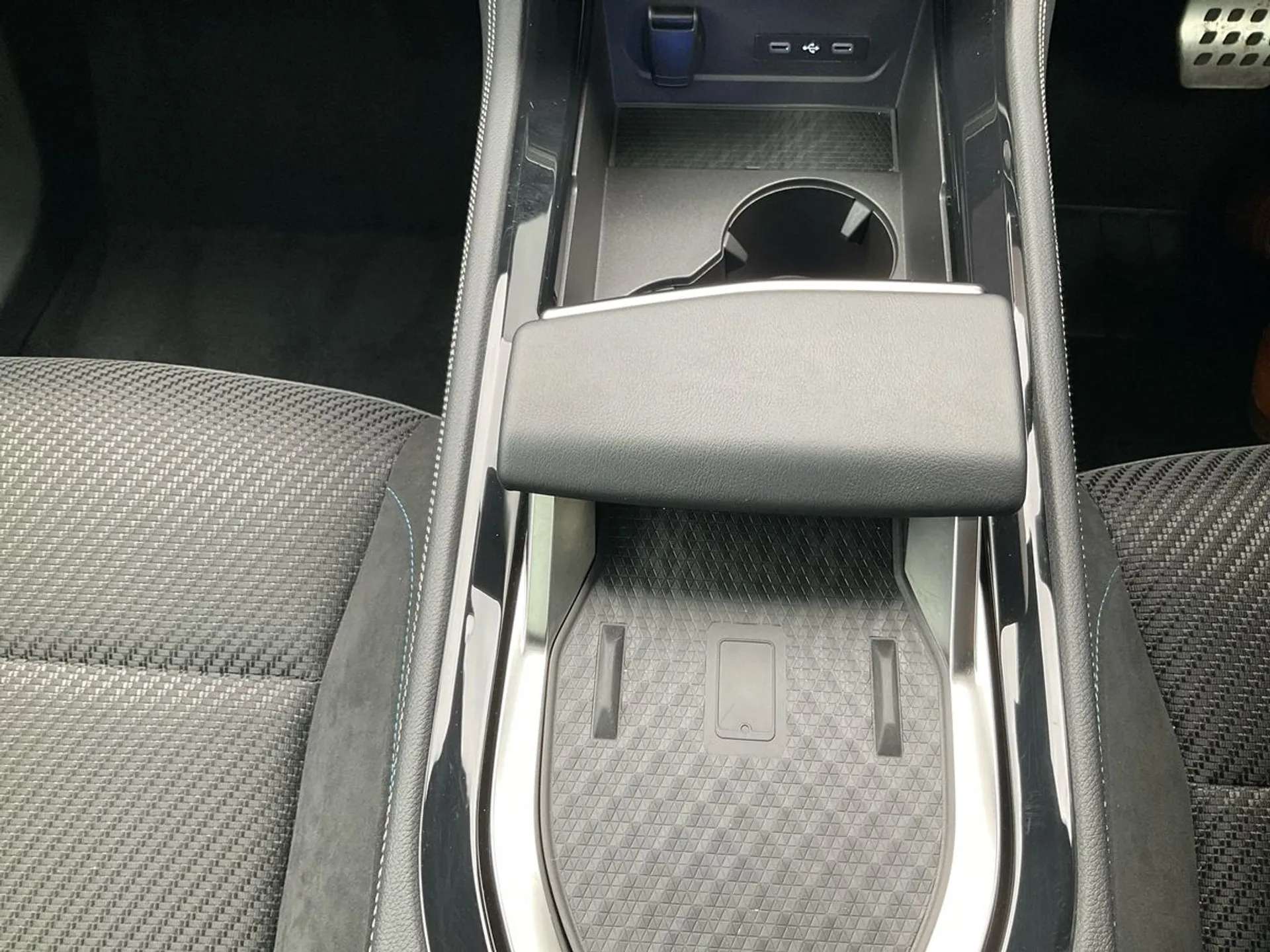 2023 RENAULT AUSTRAL 2023 RENAULT AUSTRAL