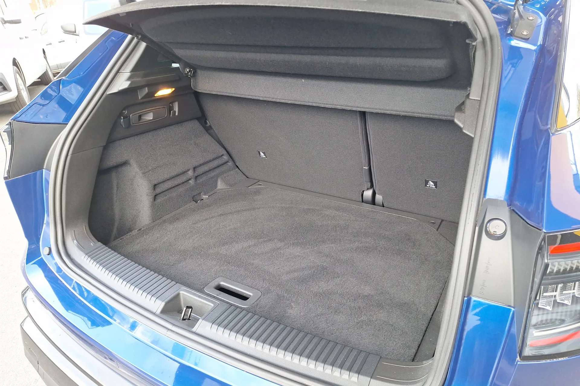 2023 RENAULT AUSTRAL 2023 RENAULT AUSTRAL