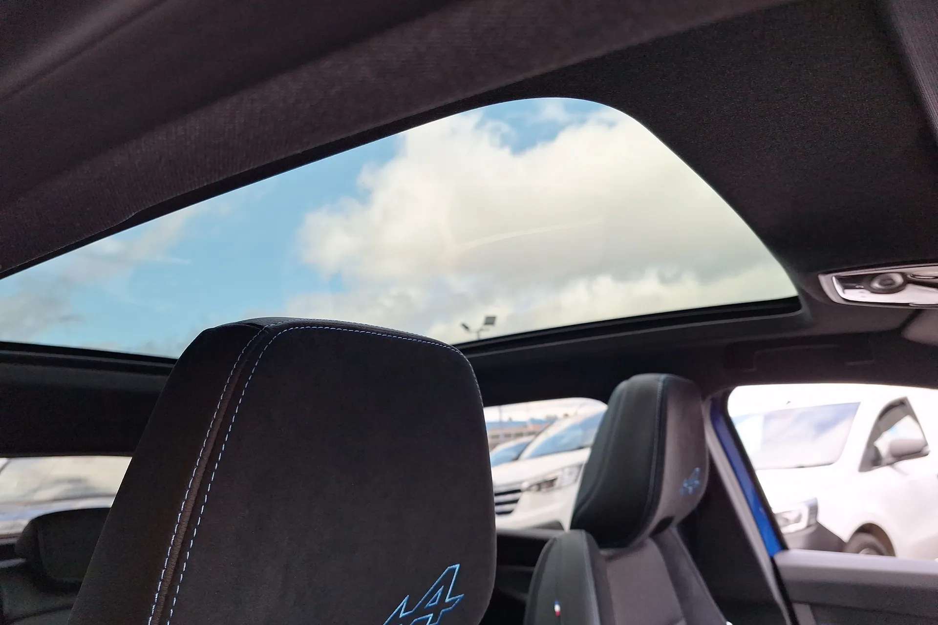 2023 RENAULT AUSTRAL 2023 RENAULT AUSTRAL