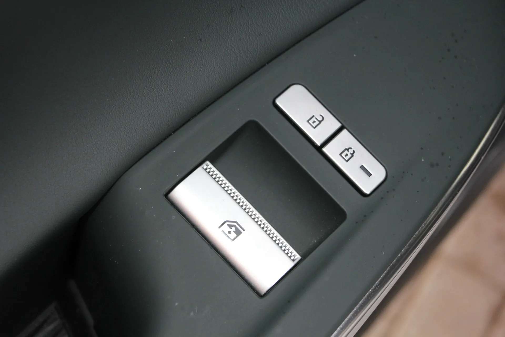 2022 GENESIS GV70 2022 GENESIS GV70