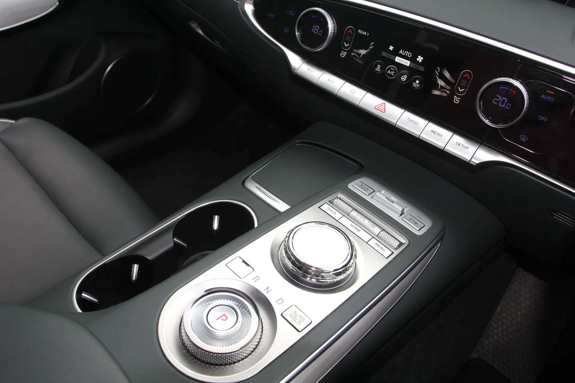2022 GENESIS GV70 2022 GENESIS GV70