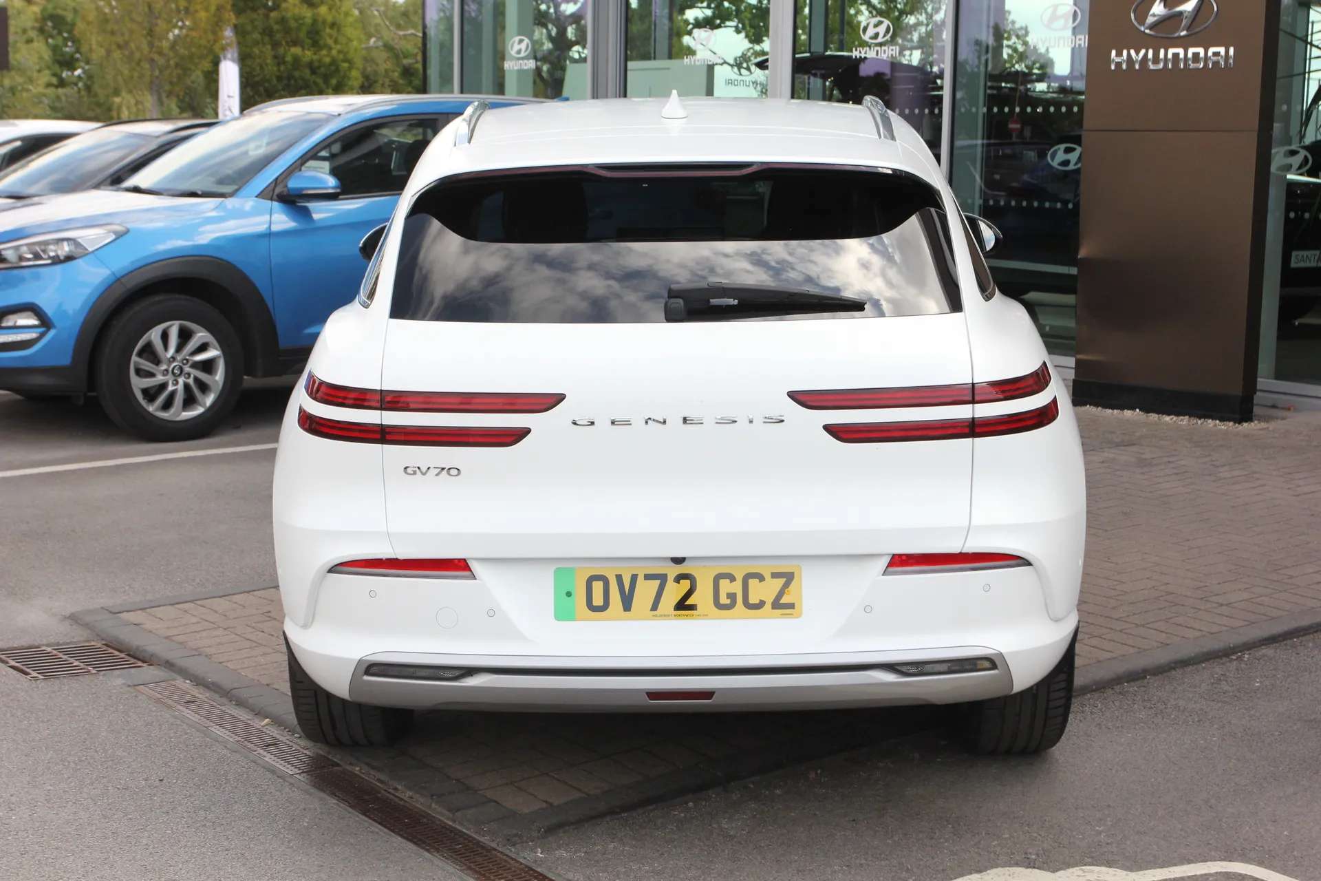 2022 GENESIS GV70 2022 GENESIS GV70