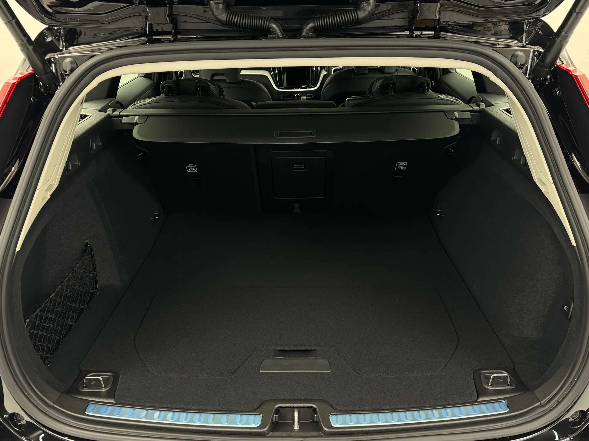 2024 VOLVO V60 2024 VOLVO V60