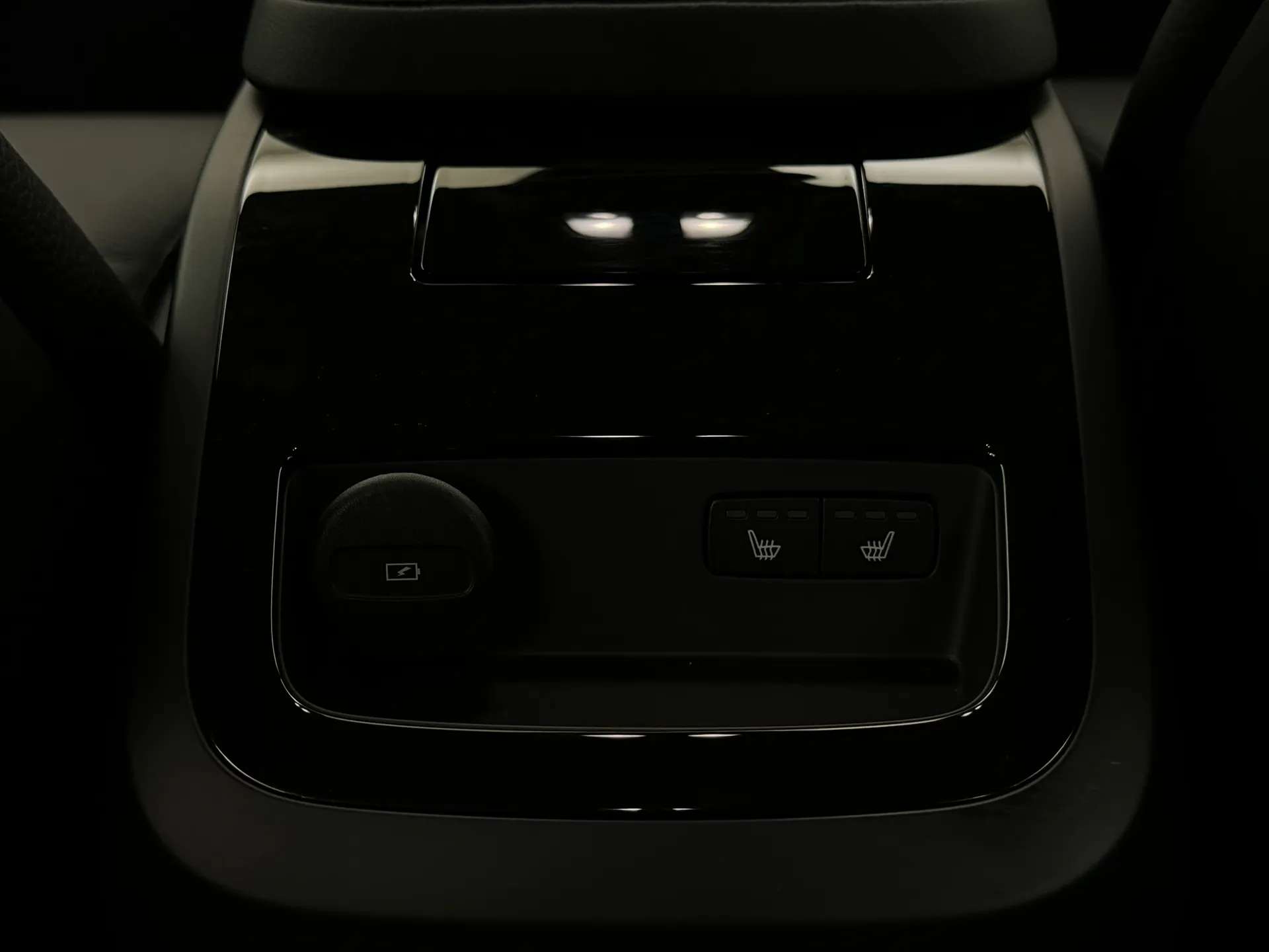 2024 VOLVO V60 2024 VOLVO V60