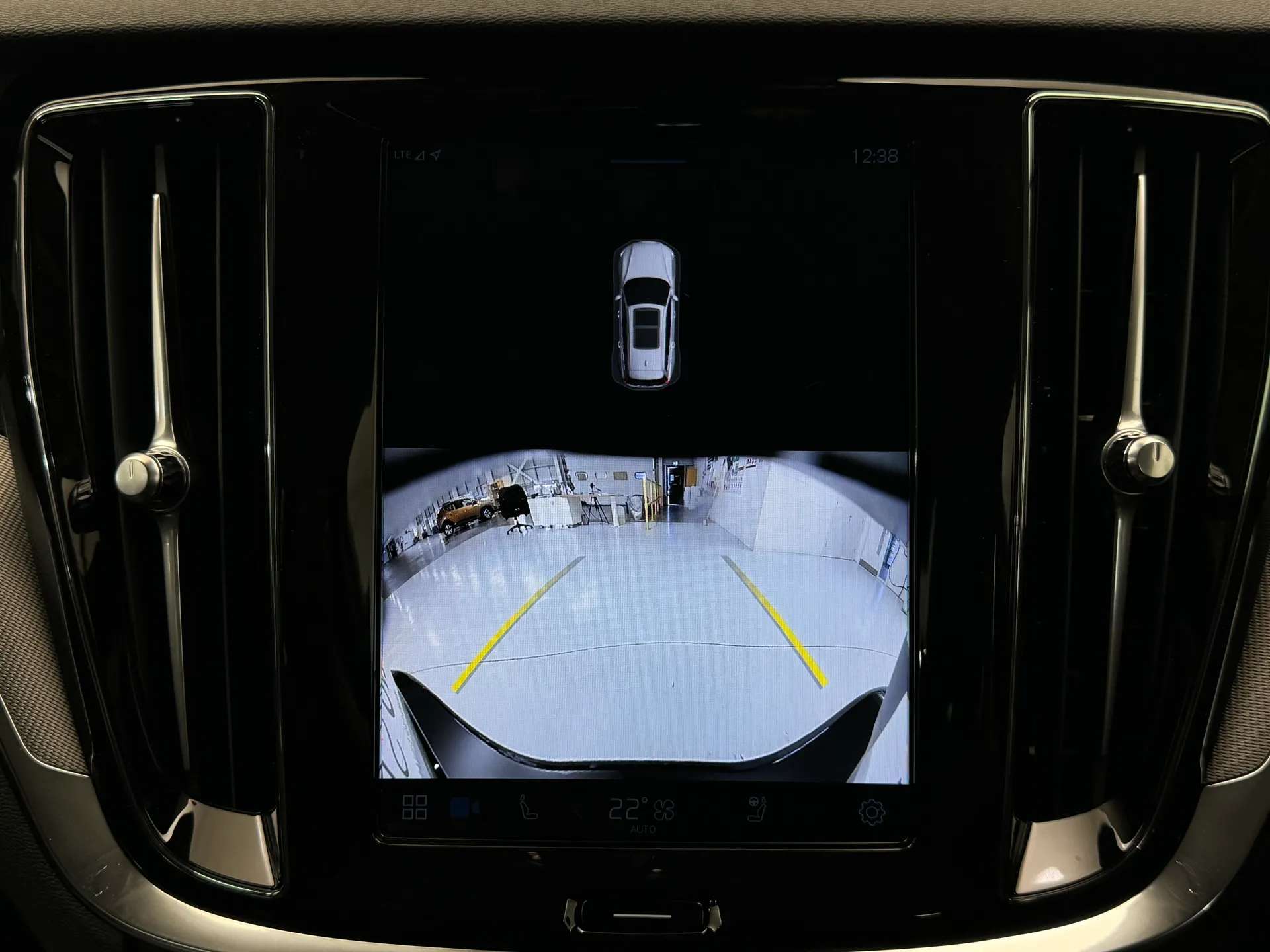 2024 VOLVO V60 2024 VOLVO V60