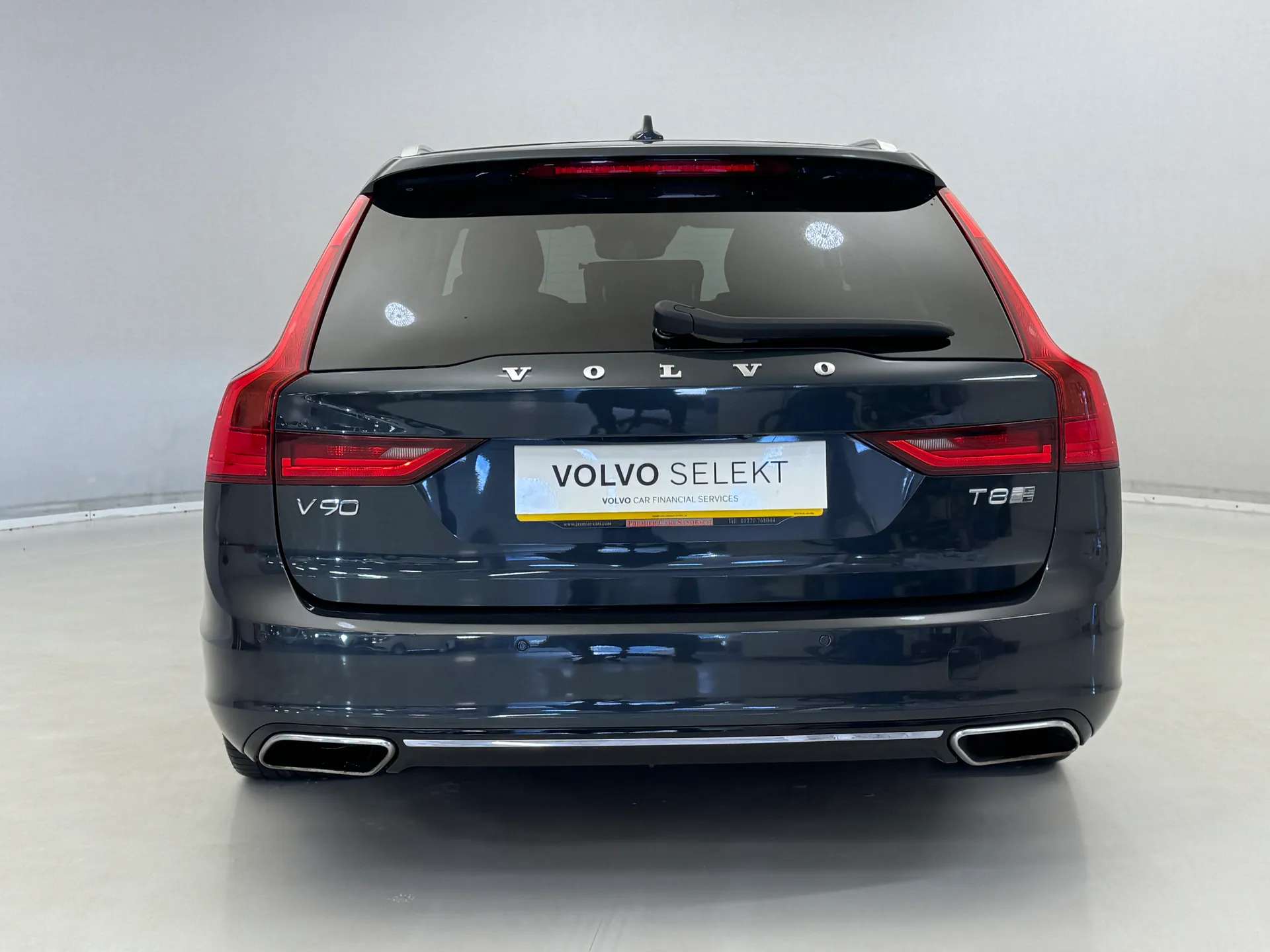 2020 VOLVO V90 2020 VOLVO V90