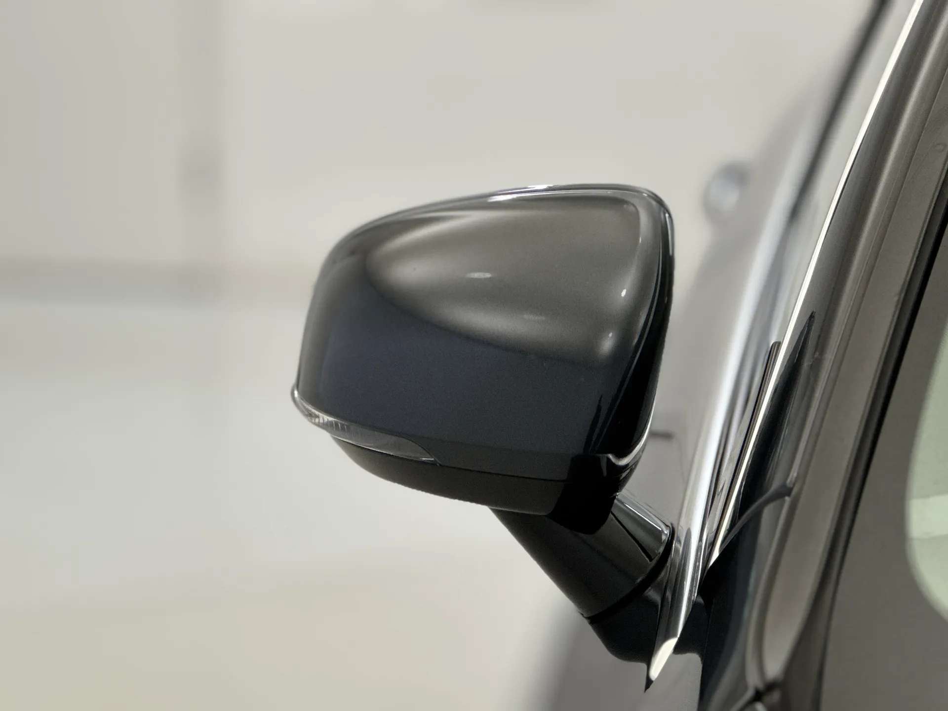 2020 VOLVO V90 2020 VOLVO V90