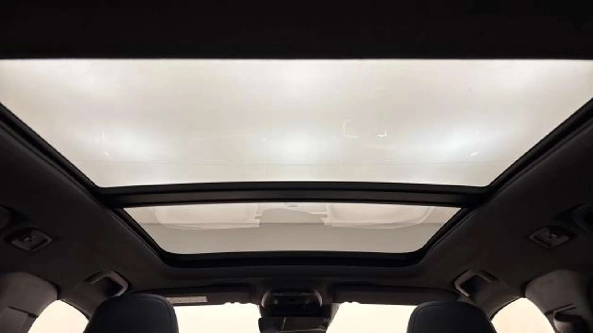 2021 VOLVO XC40 2021 VOLVO XC40