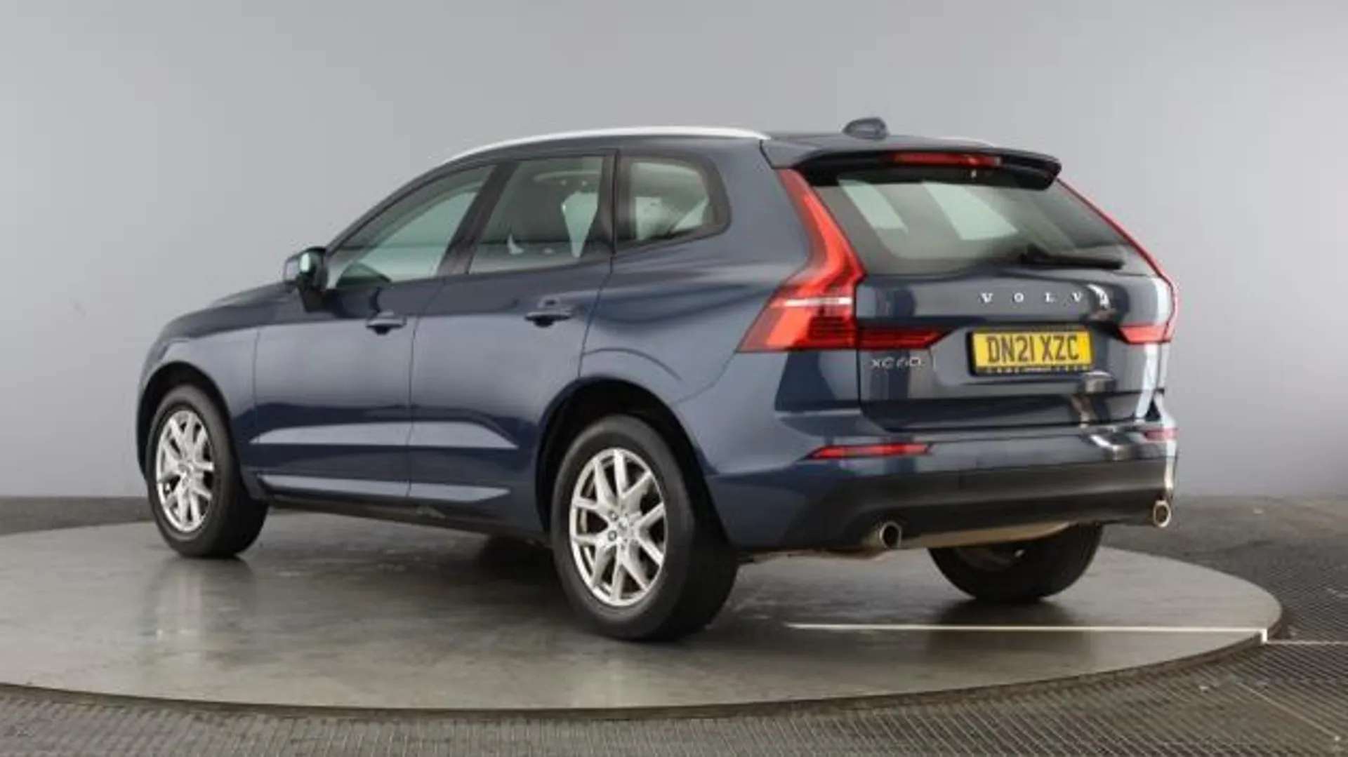 2021 VOLVO XC60 2021 VOLVO XC60
