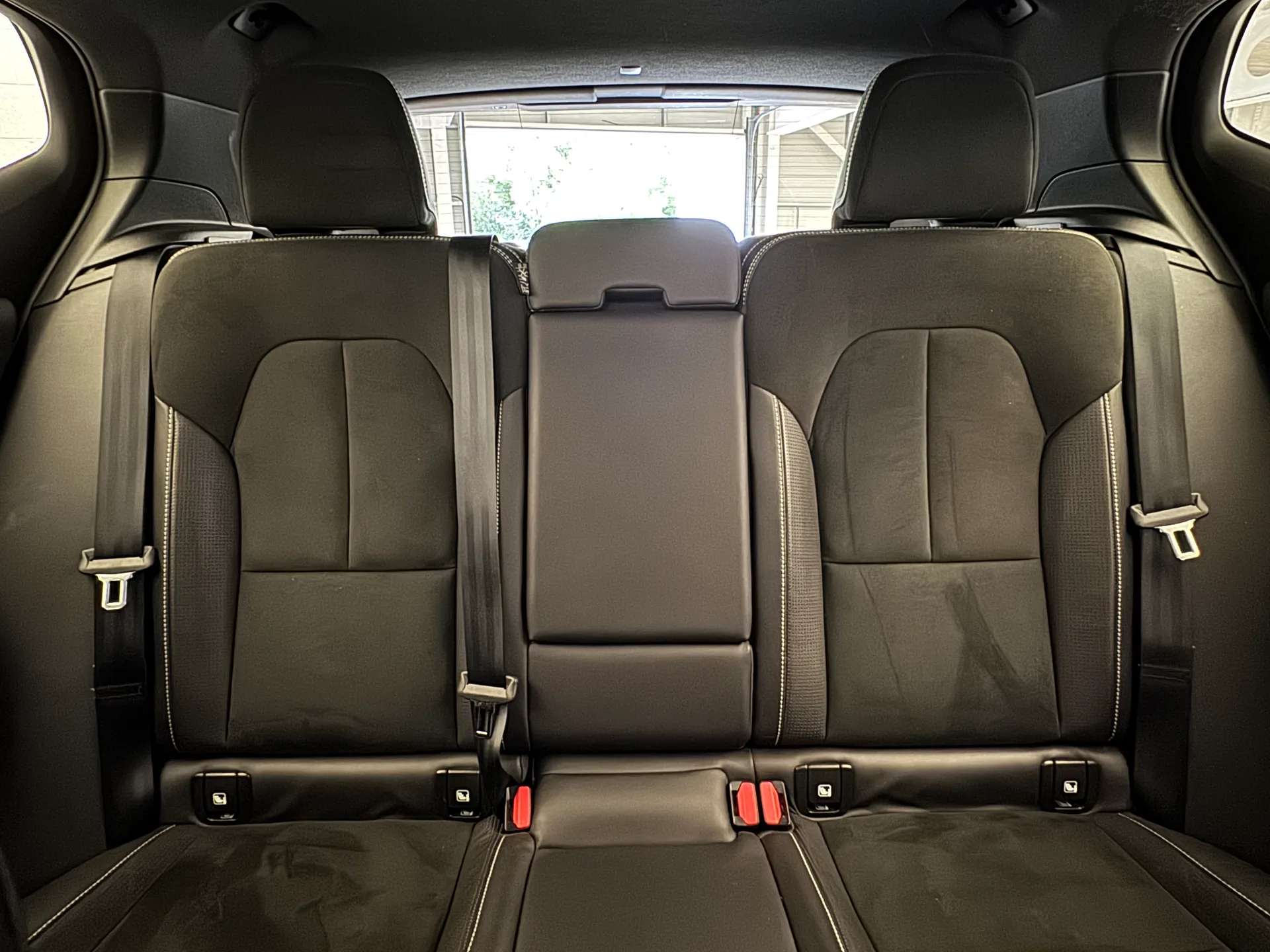 2019 VOLVO XC40 2019 VOLVO XC40