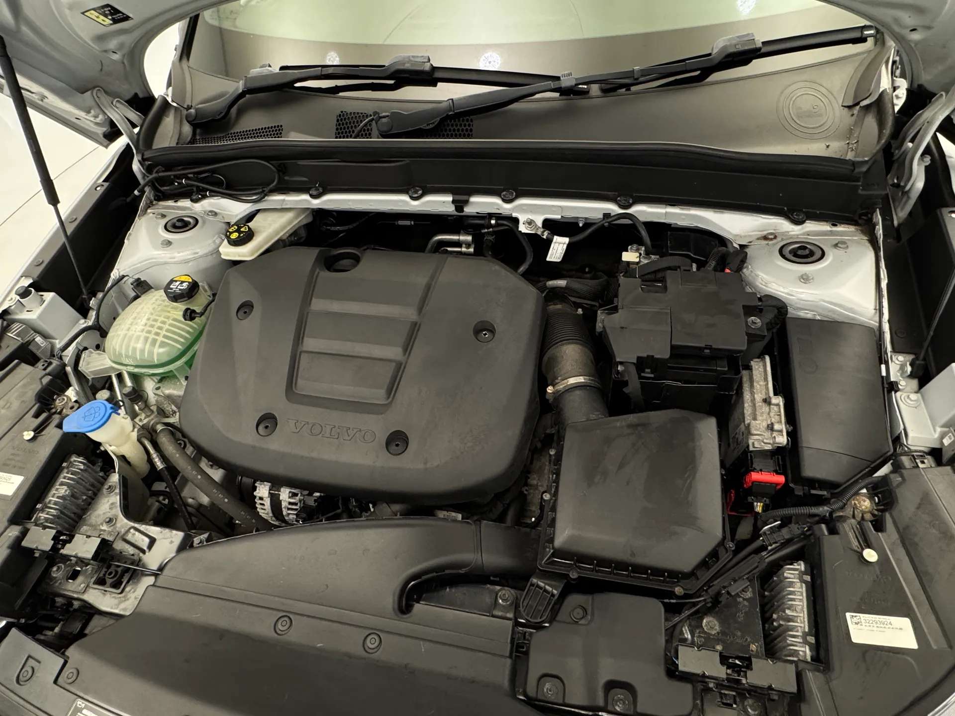 2019 VOLVO XC40 2019 VOLVO XC40