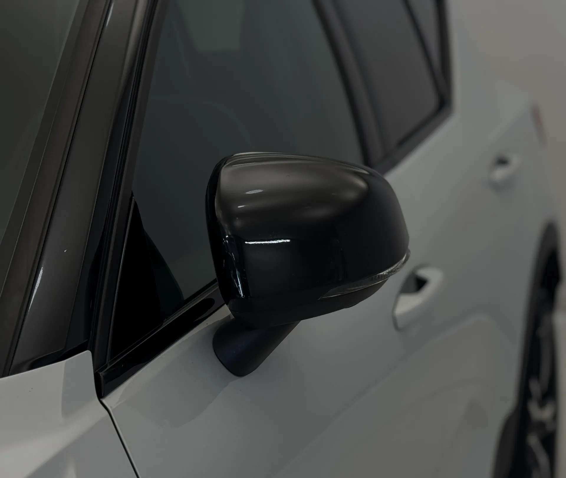 2019 VOLVO XC40 2019 VOLVO XC40