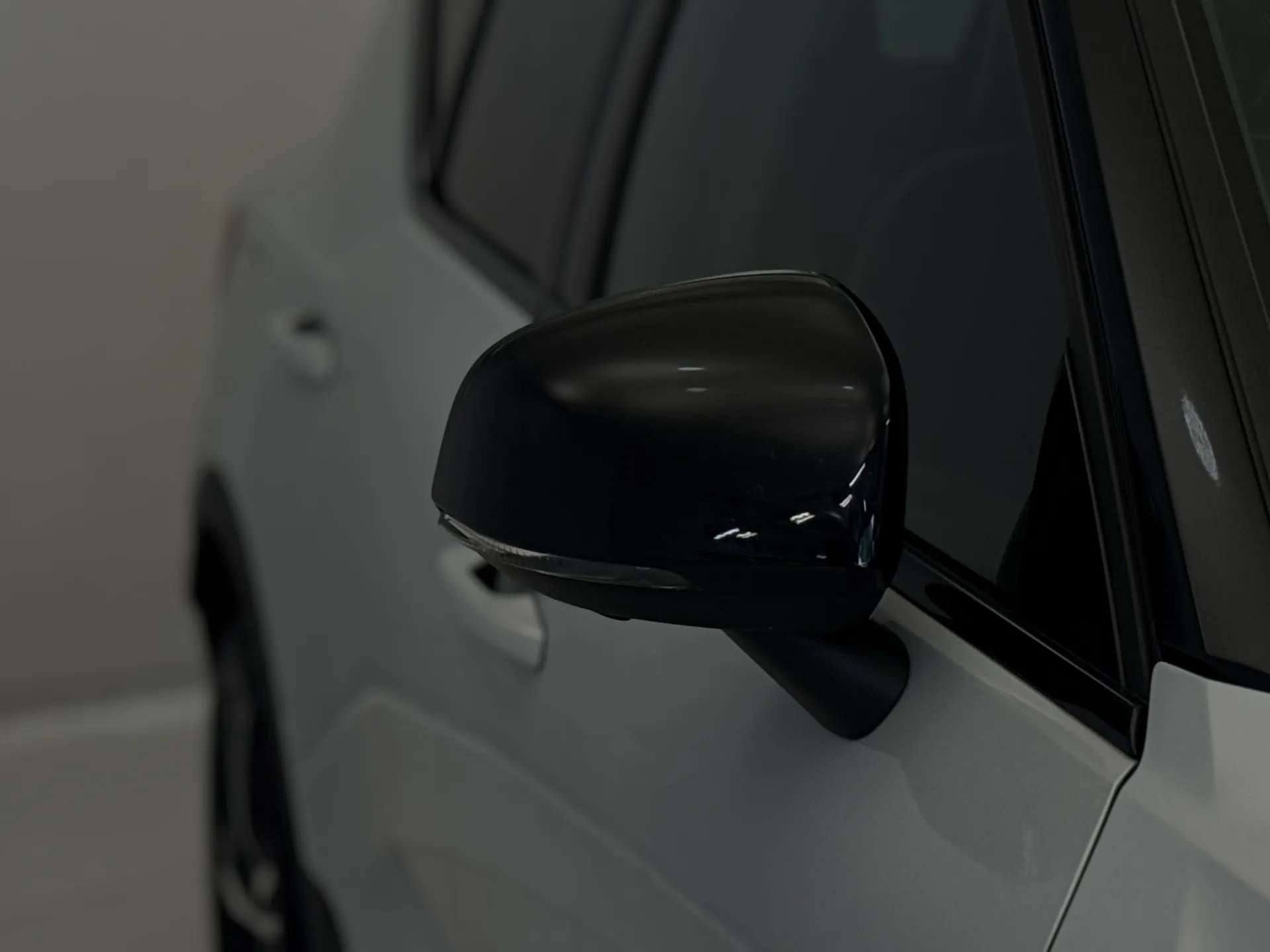 2019 VOLVO XC40 2019 VOLVO XC40