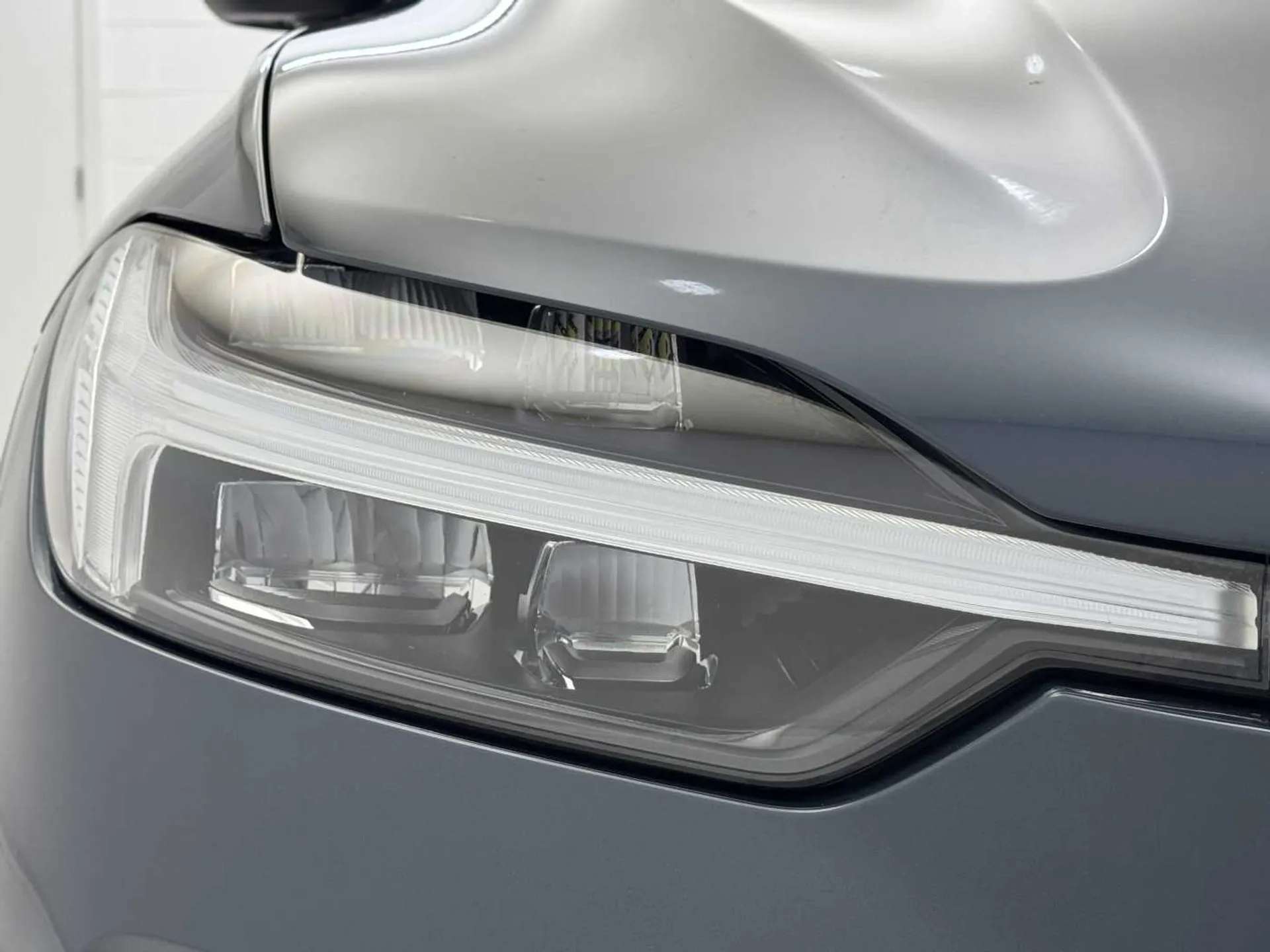 2021 VOLVO XC60 2021 VOLVO XC60