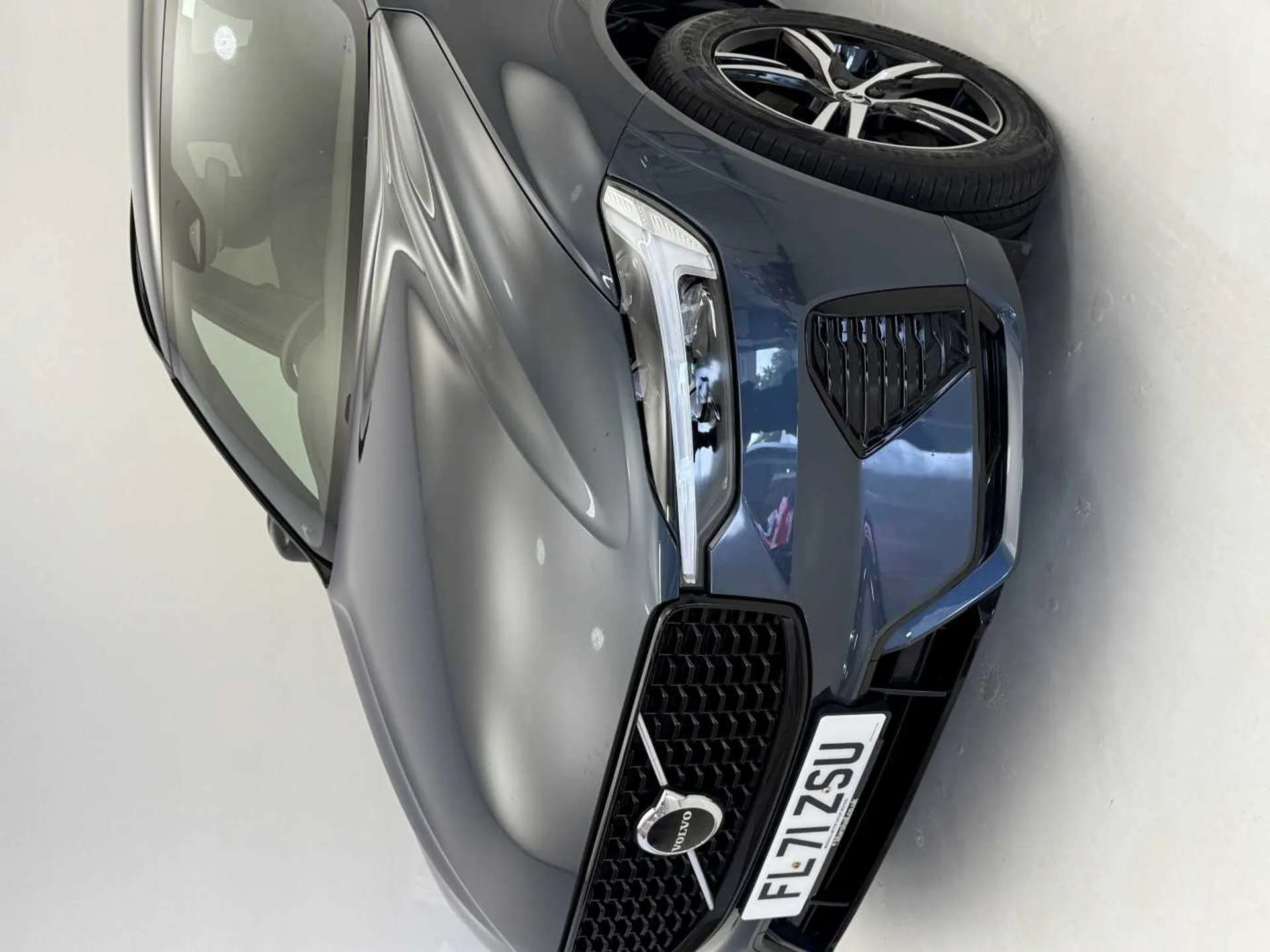 2021 VOLVO XC60 2021 VOLVO XC60