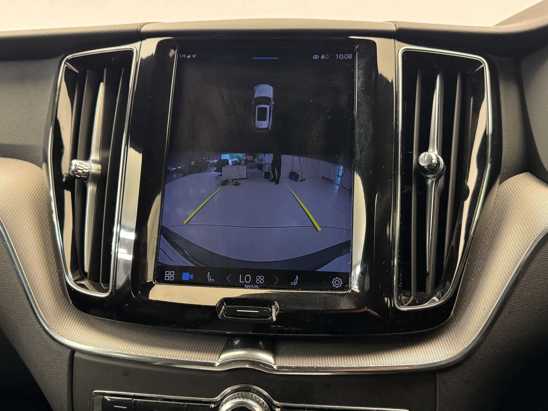 2022 VOLVO XC60 2022 VOLVO XC60