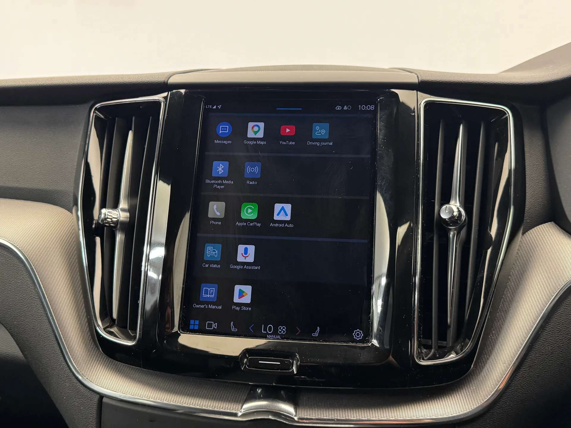2022 VOLVO XC60 2022 VOLVO XC60
