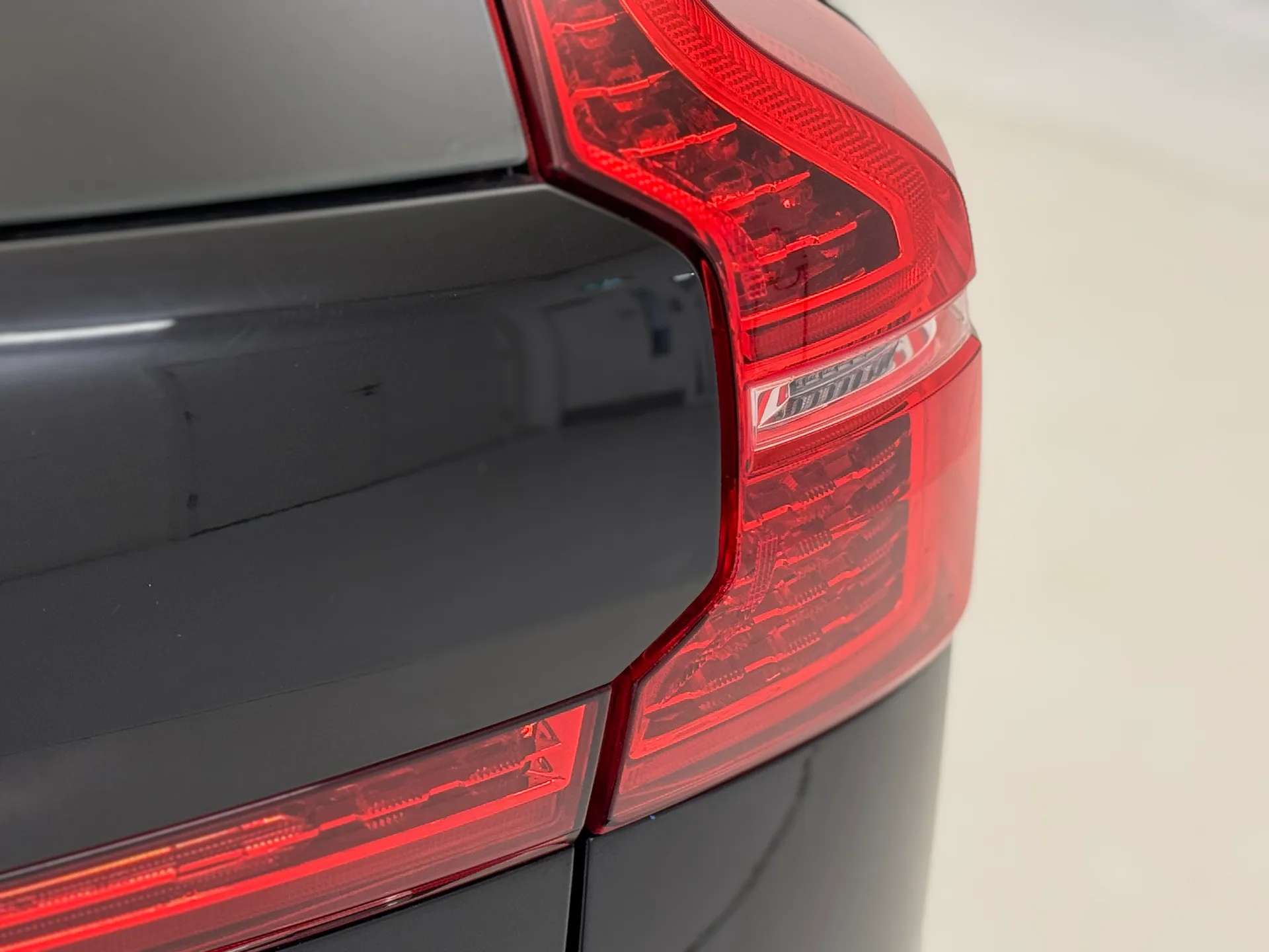 2023 VOLVO XC60 2023 VOLVO XC60