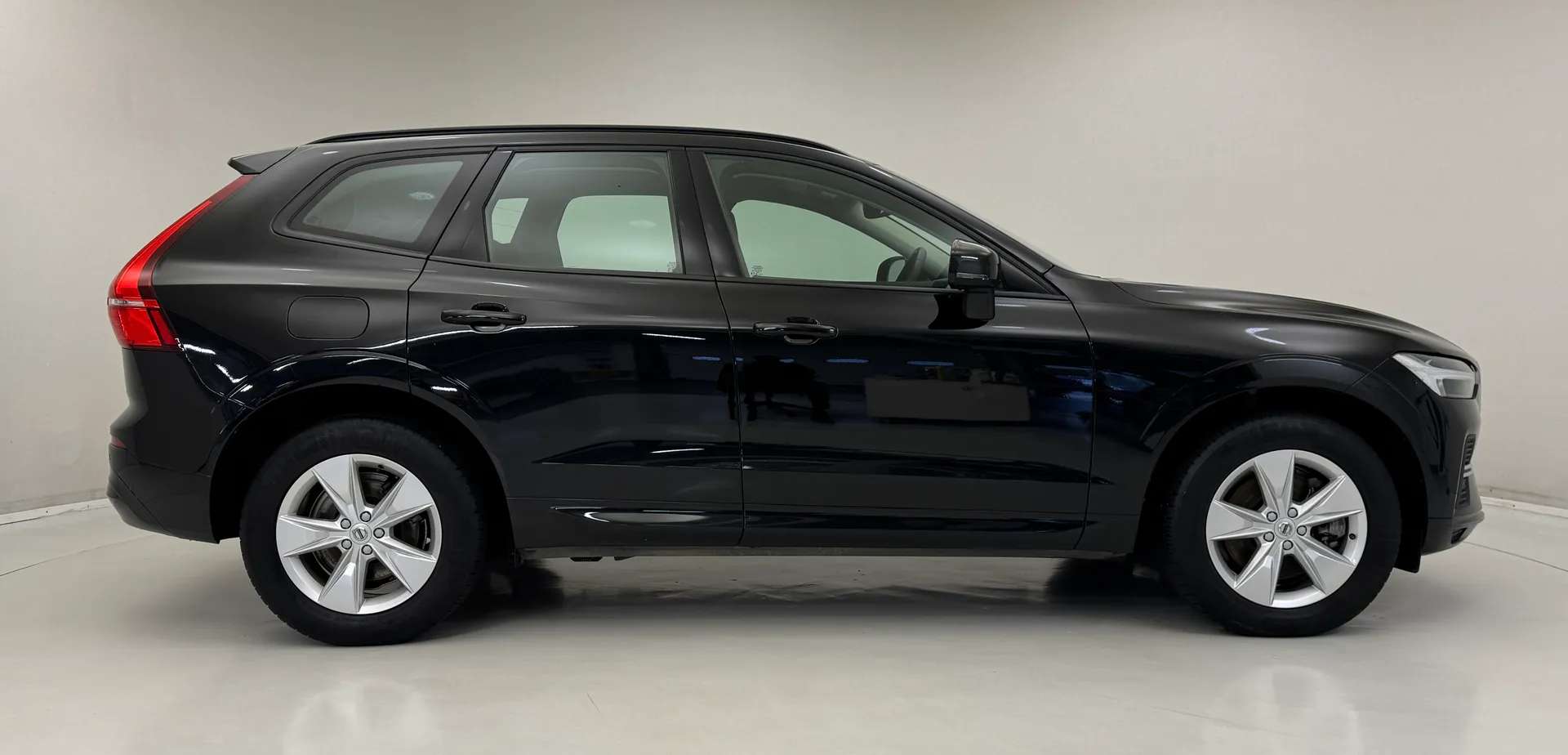 2021 VOLVO XC60 2021 VOLVO XC60