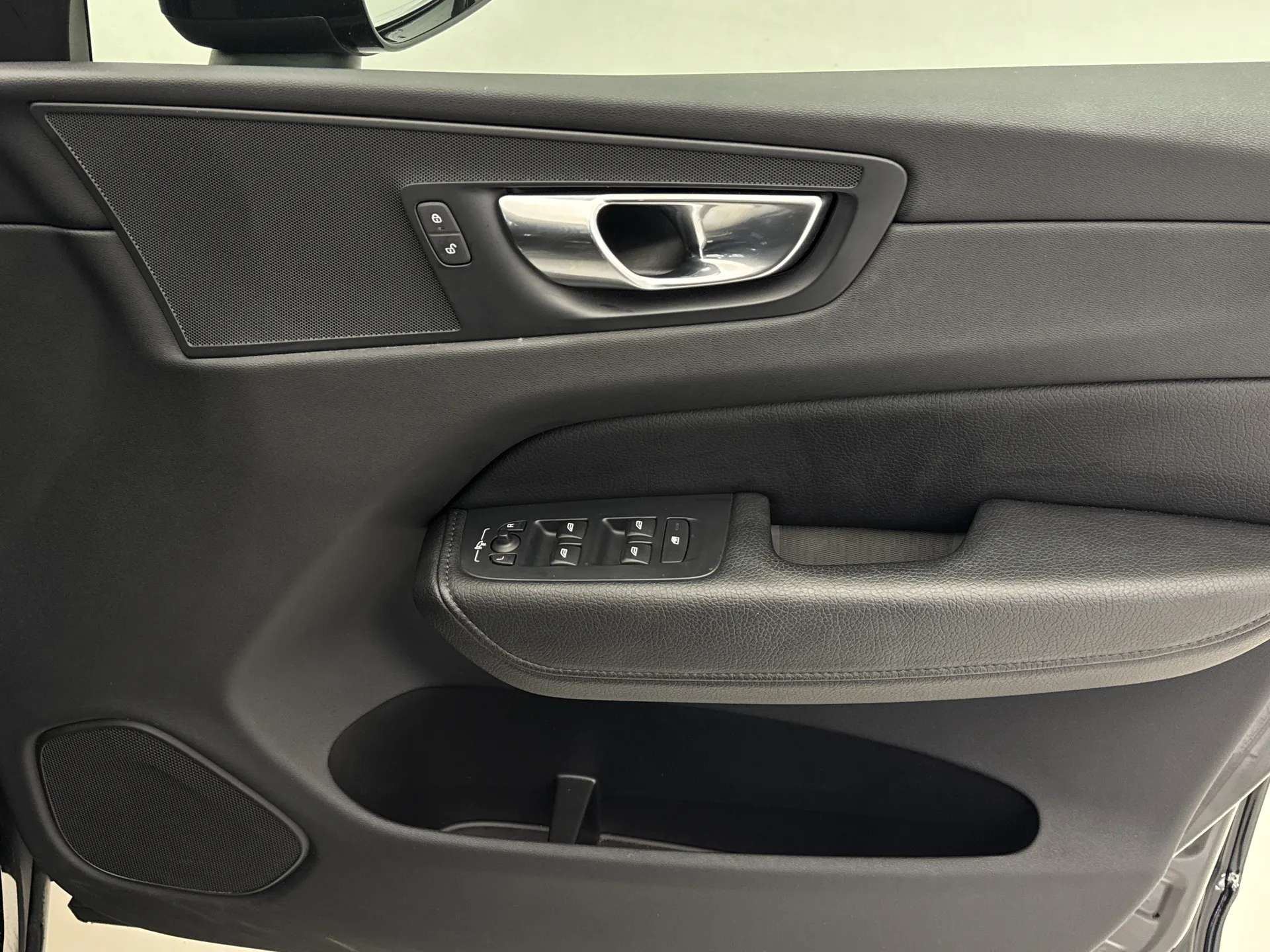 2021 VOLVO XC60 2021 VOLVO XC60