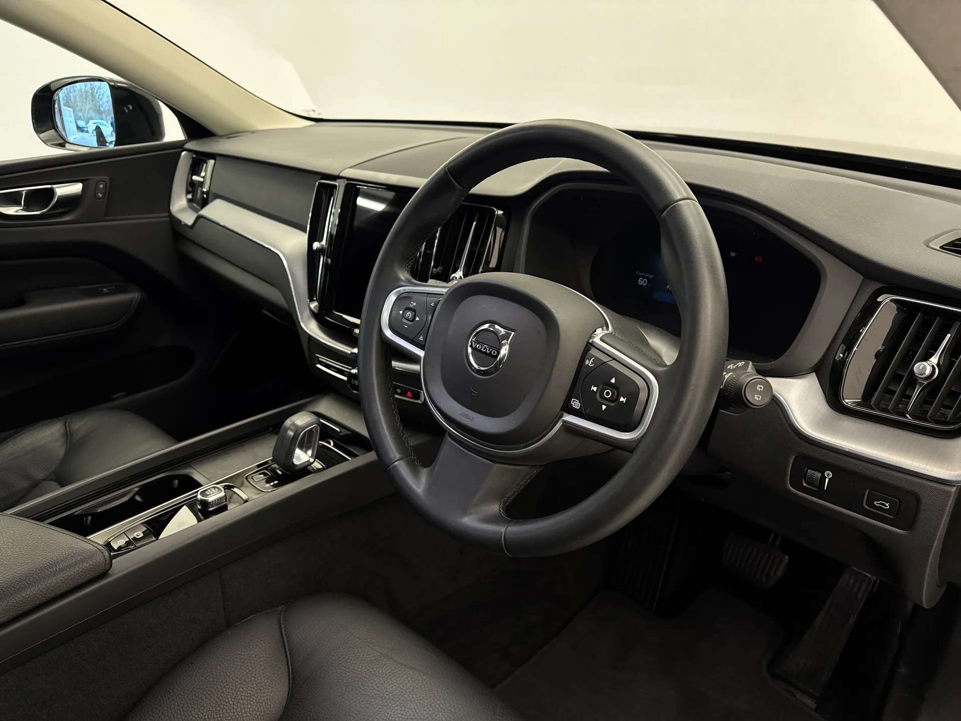 2021 VOLVO XC60 2021 VOLVO XC60