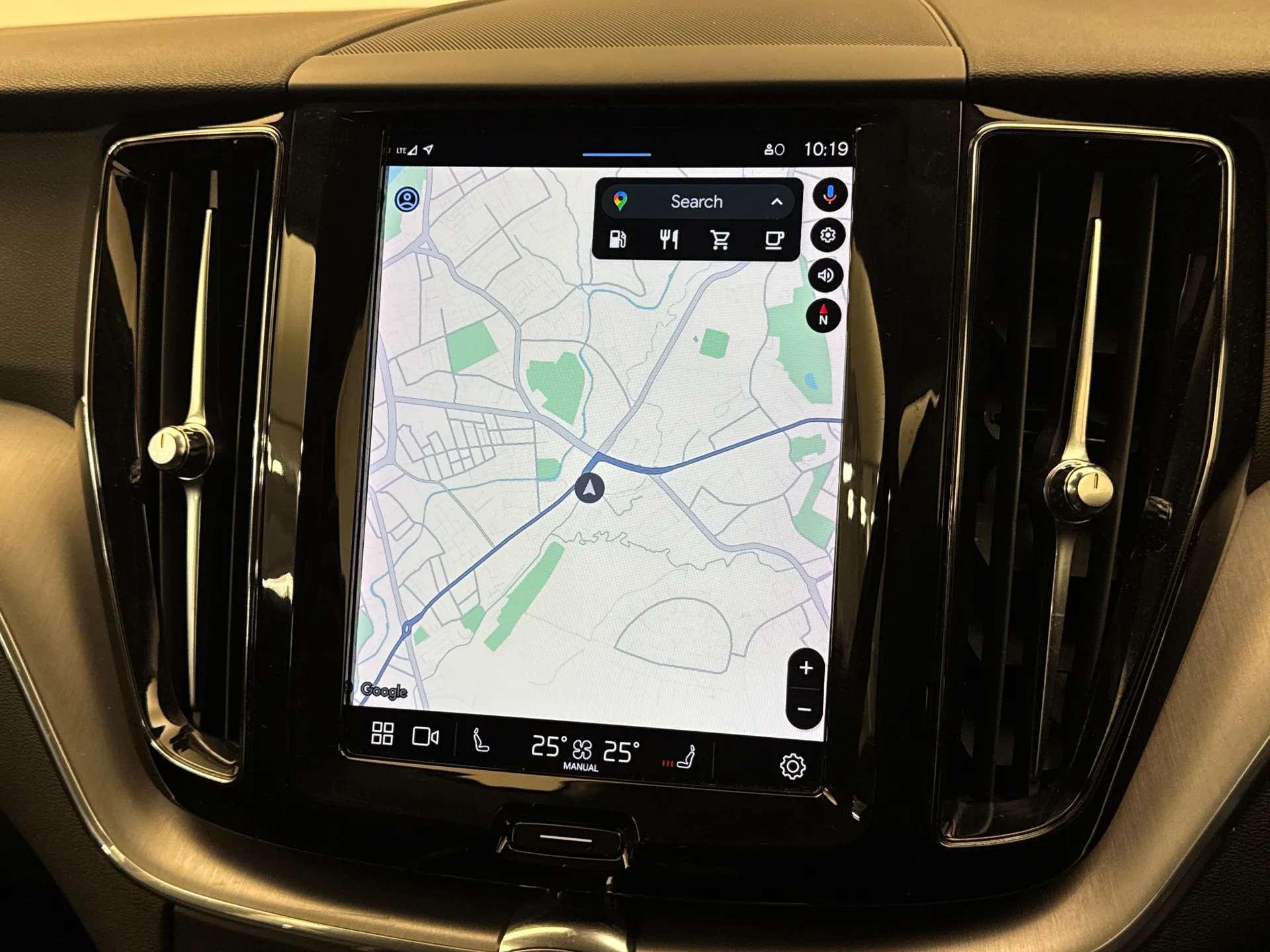 2021 VOLVO XC60 2021 VOLVO XC60