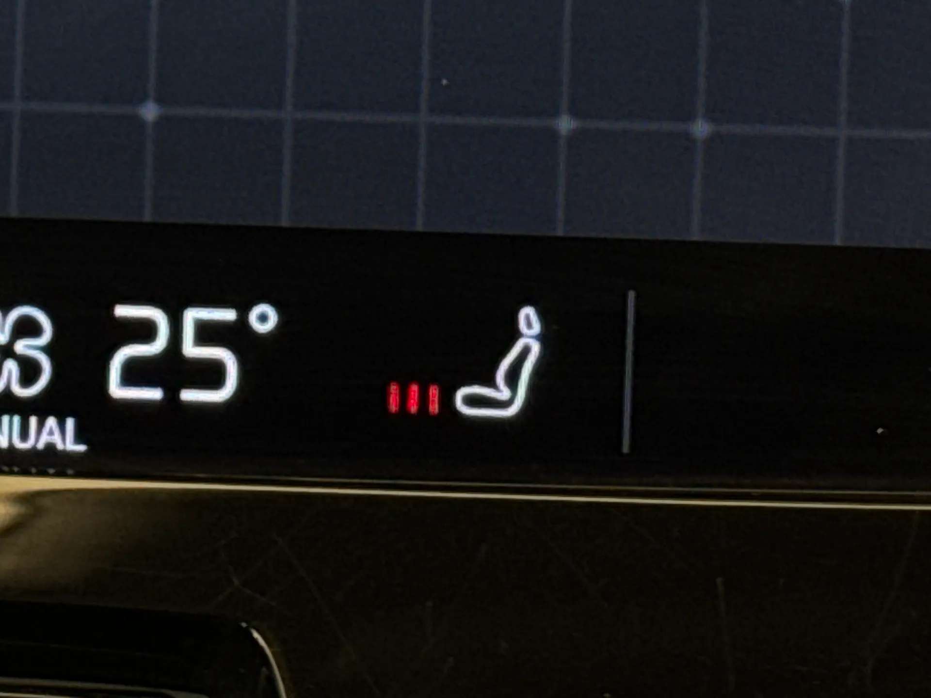 2021 VOLVO XC60 2021 VOLVO XC60