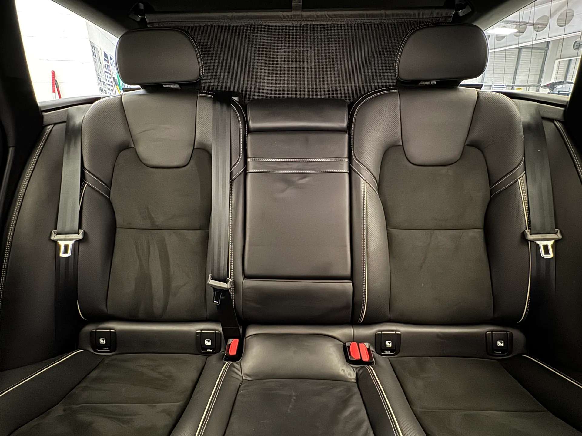 2020 VOLVO V90 2020 VOLVO V90