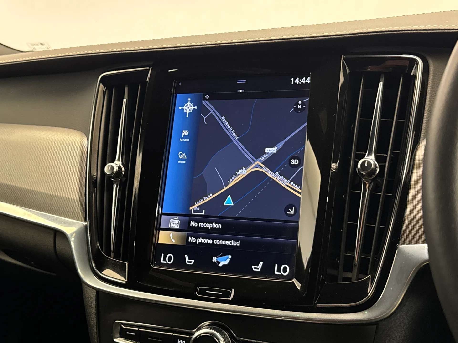 2020 VOLVO V90 2020 VOLVO V90