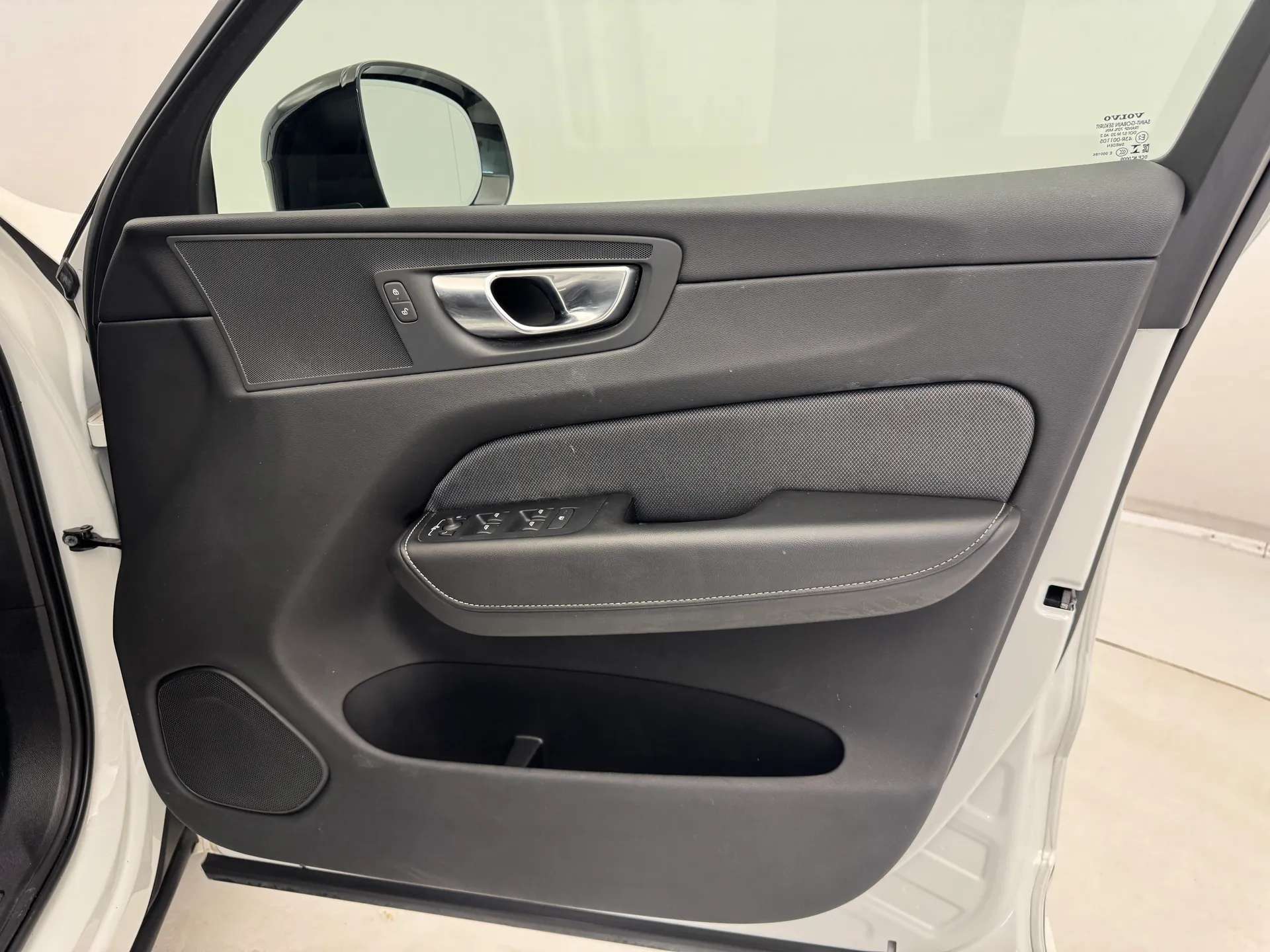2021 VOLVO XC60 2021 VOLVO XC60