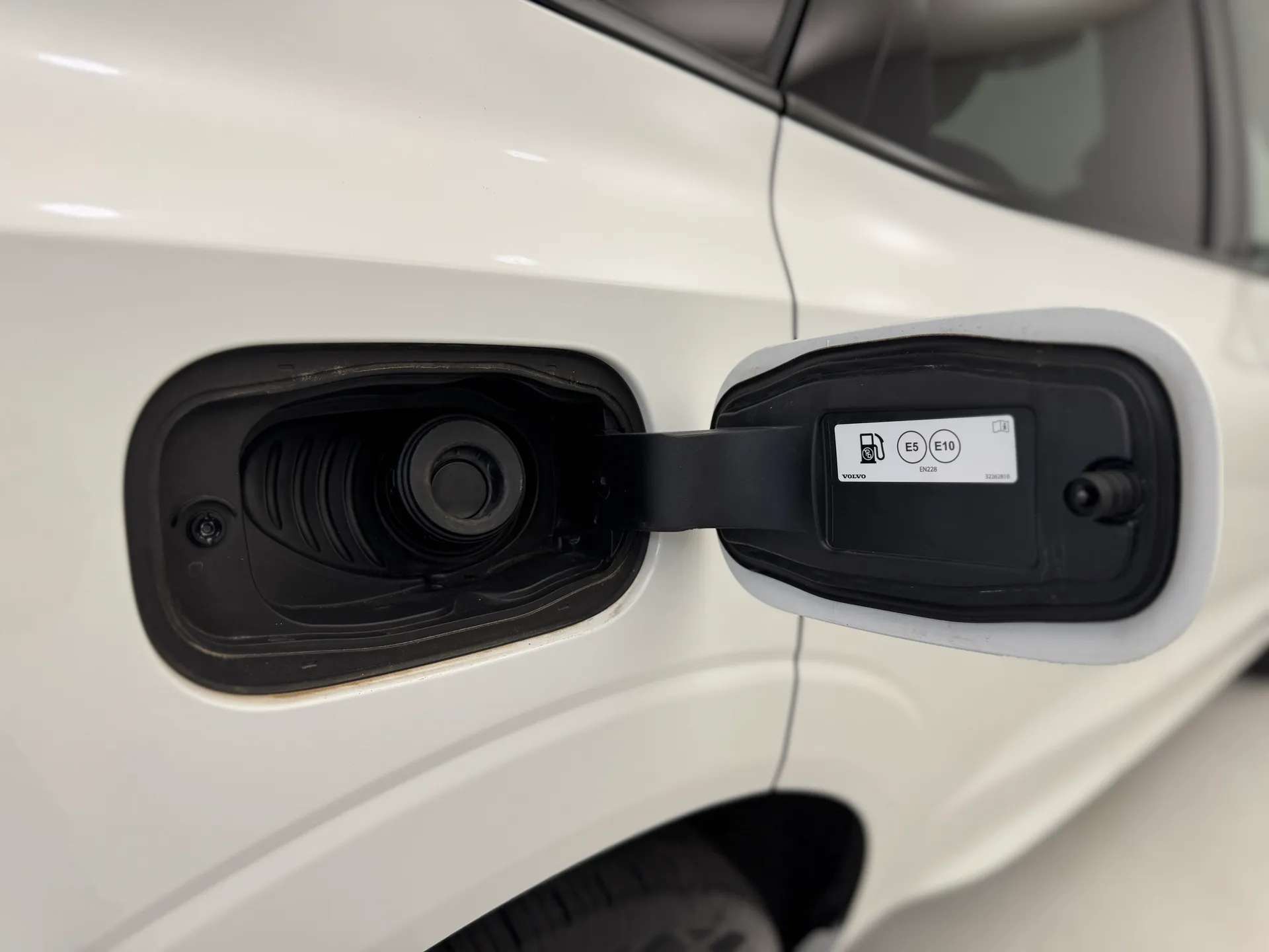 2021 VOLVO XC60 2021 VOLVO XC60