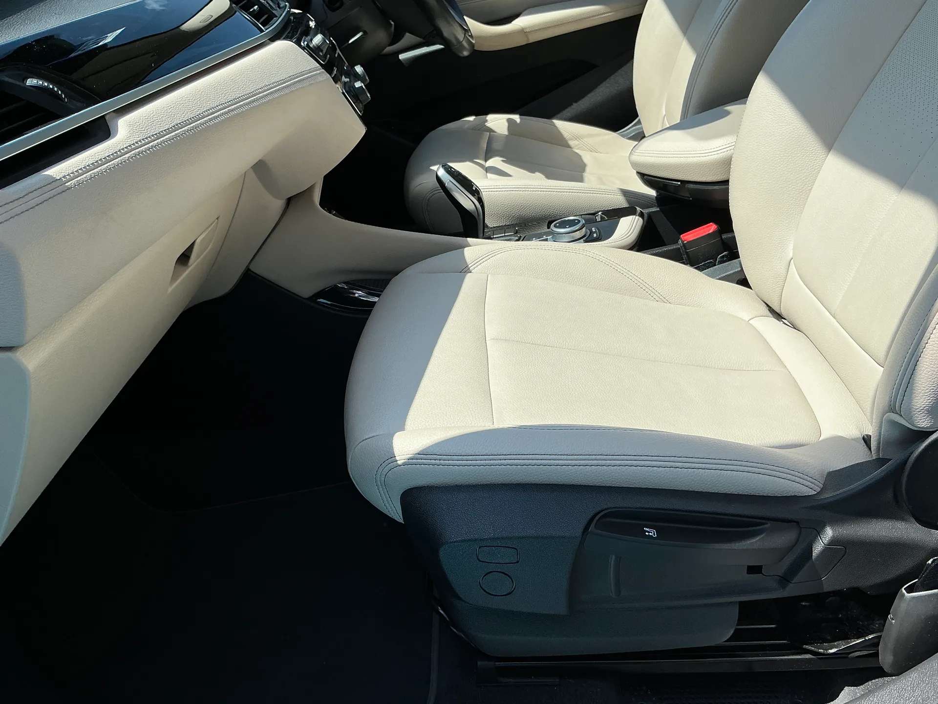 2020 BMW X1 2020 BMW X1