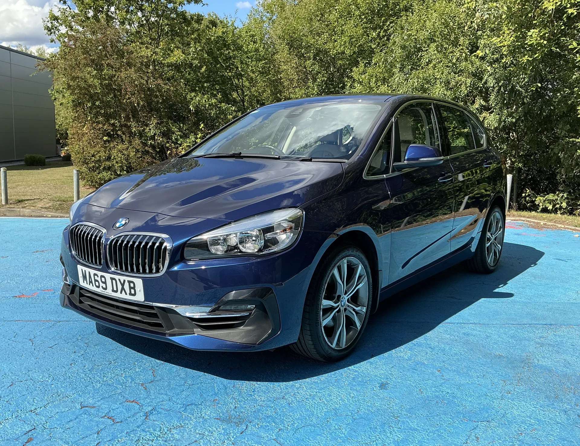 A 2019 BMW 2 SERIES 218i Luxury 5dr Step Auto A 2019 BMW 2 SERIES 218i Luxury 5dr Step Auto