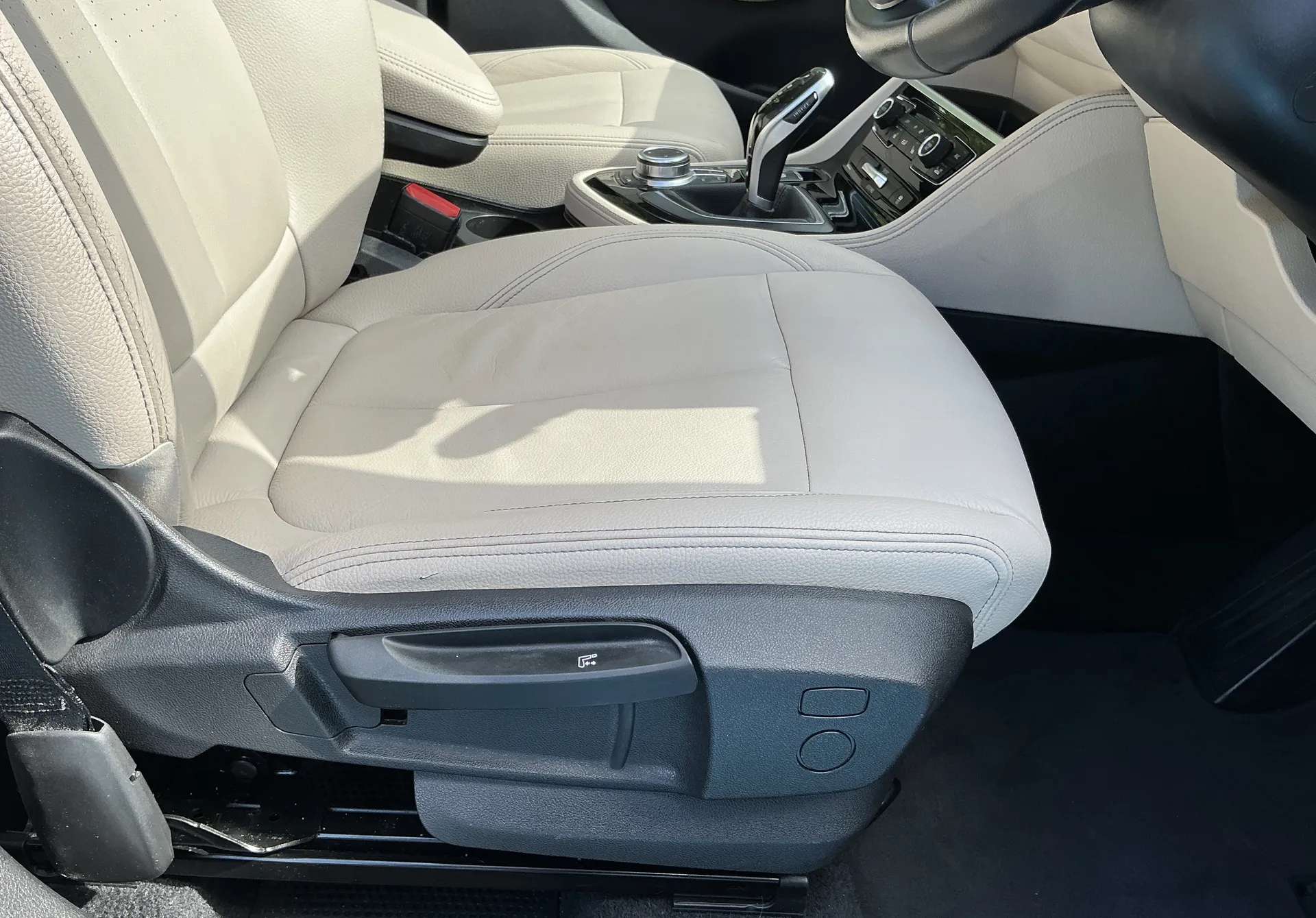 2019 BMW 2 SERIES 2019 BMW 2 SERIES