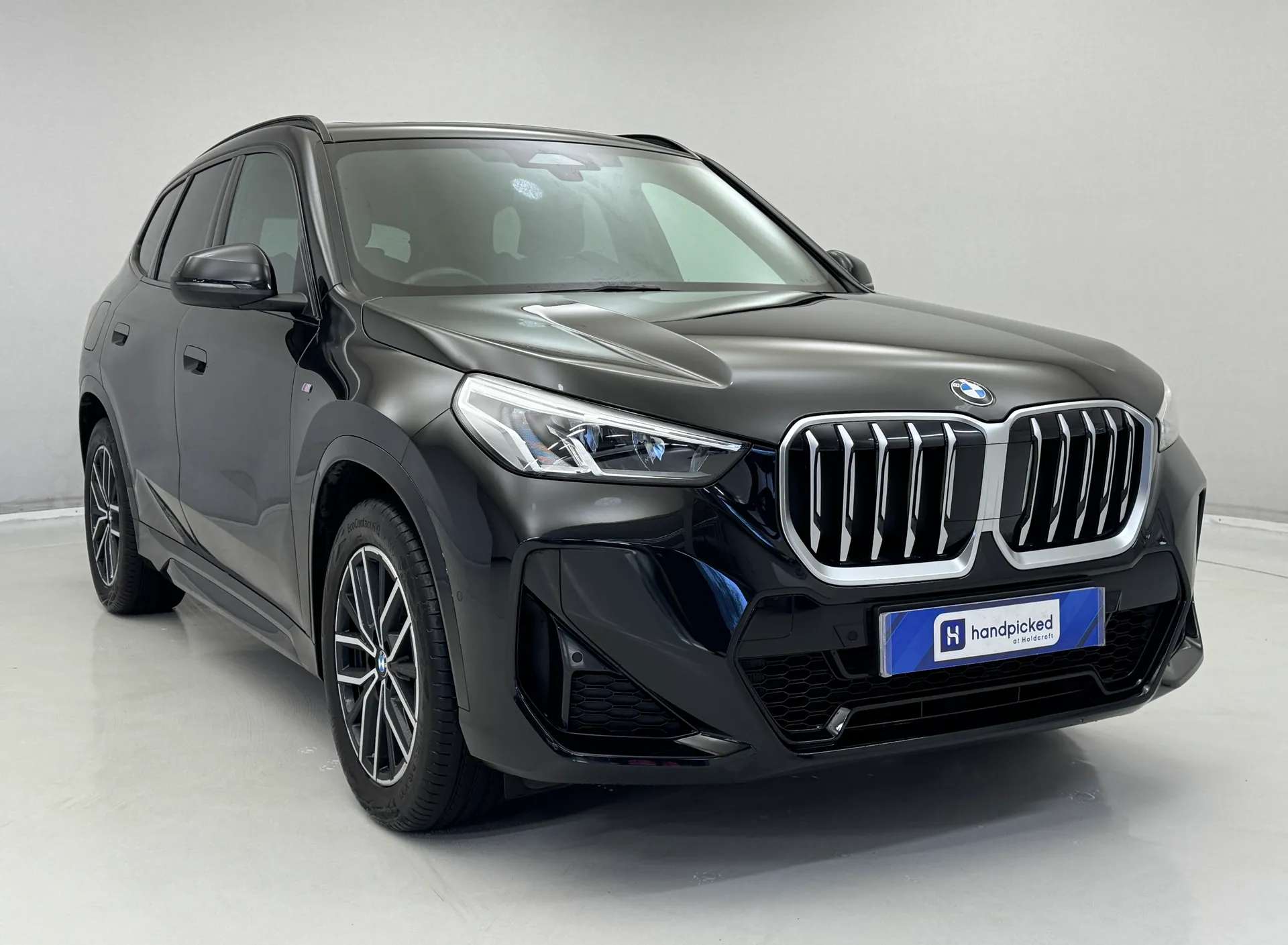 A 2024 BMW X1 xDrive 23i MHT M Sport 5dr Step Auto âï¸ GLASS ROOF âï¸ A 2024 BMW X1 xDrive 23i MHT M Sport 5dr Step Auto âï¸ GLASS ROOF âï¸