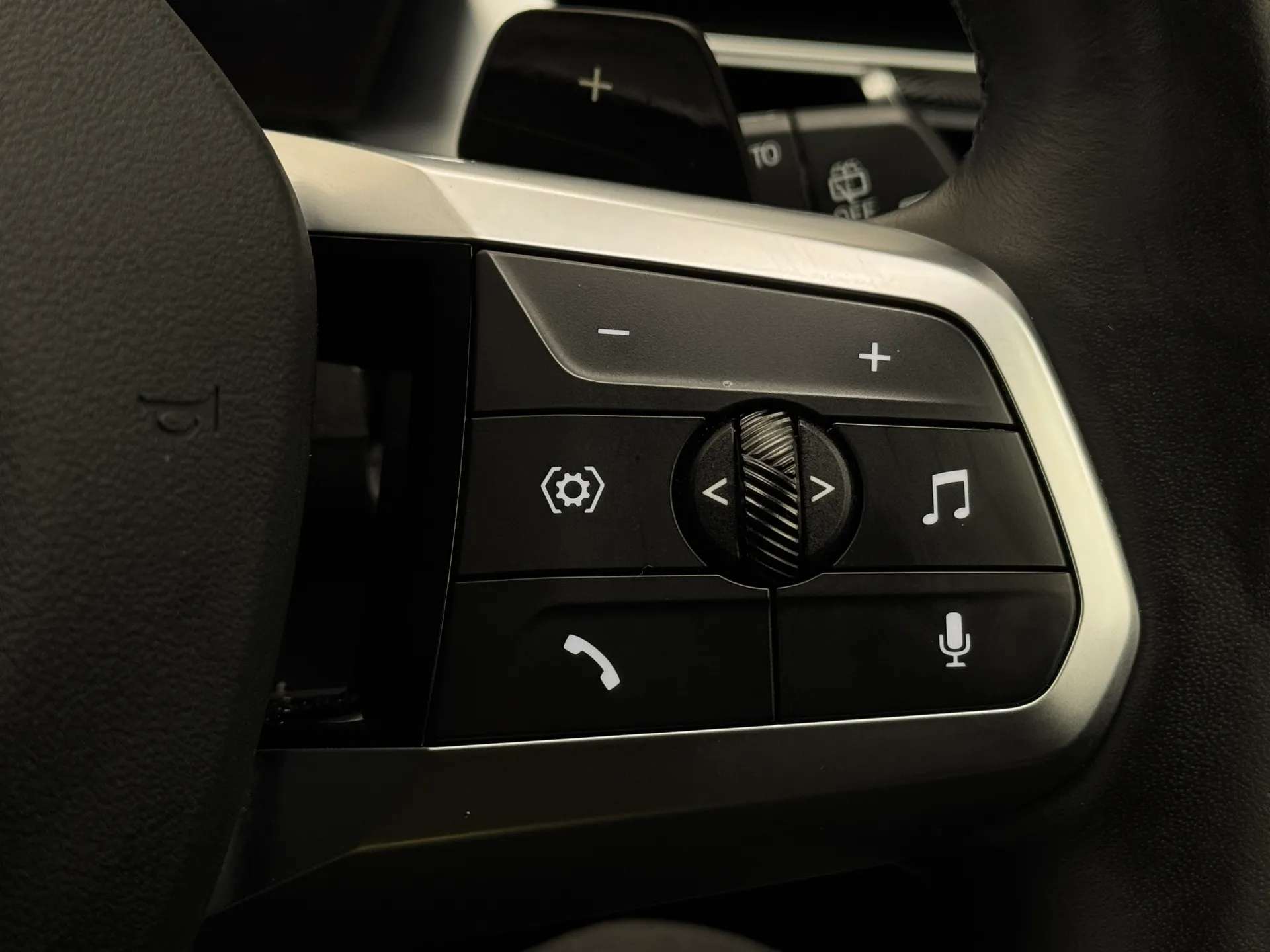 2024 BMW X1 2024 BMW X1