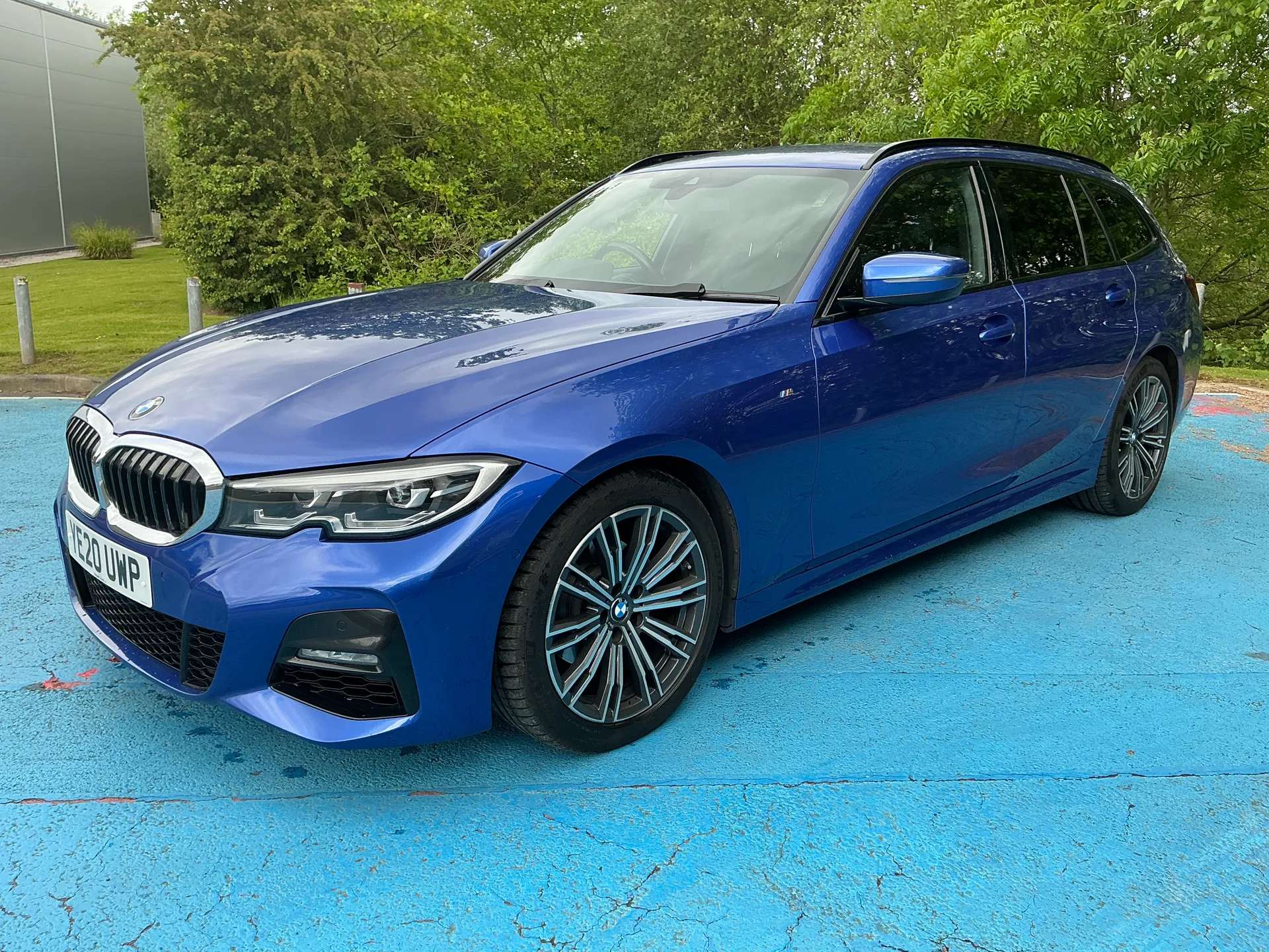 A 2020 BMW 3 SERIES 320d M Sport 5dr Step Auto A 2020 BMW 3 SERIES 320d M Sport 5dr Step Auto