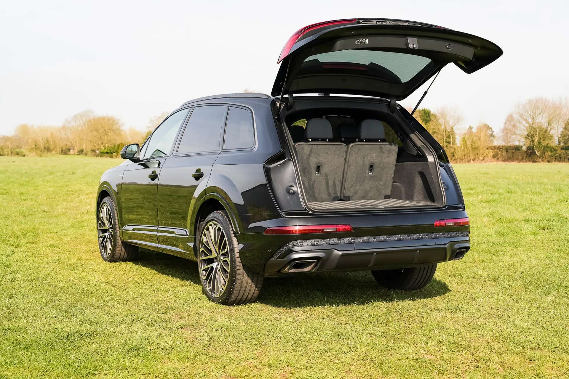 2025 AUDI Q7 2025 AUDI Q7