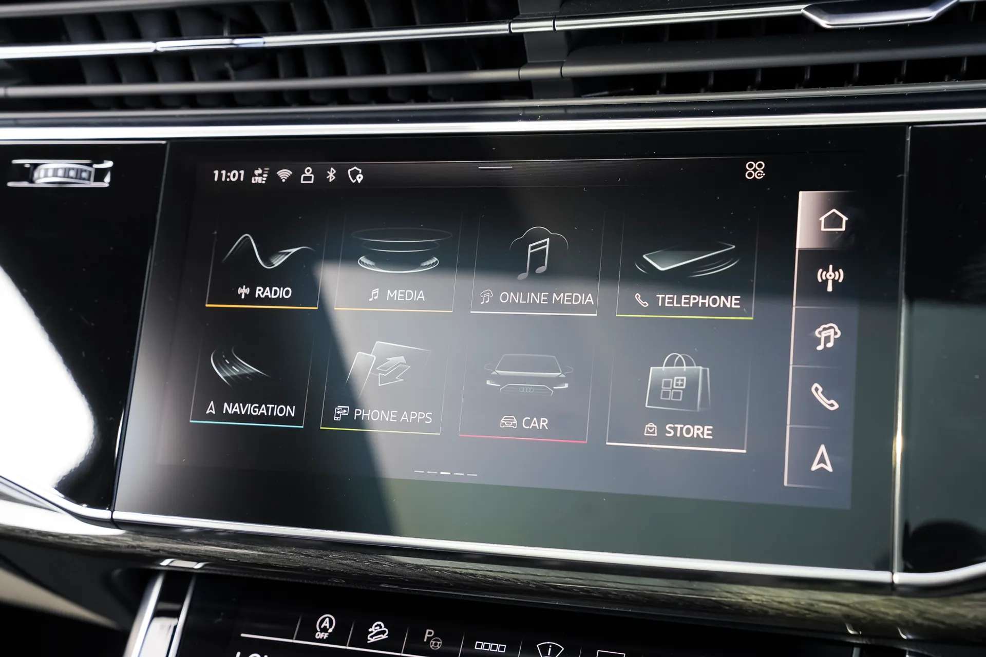 2025 AUDI Q7 2025 AUDI Q7