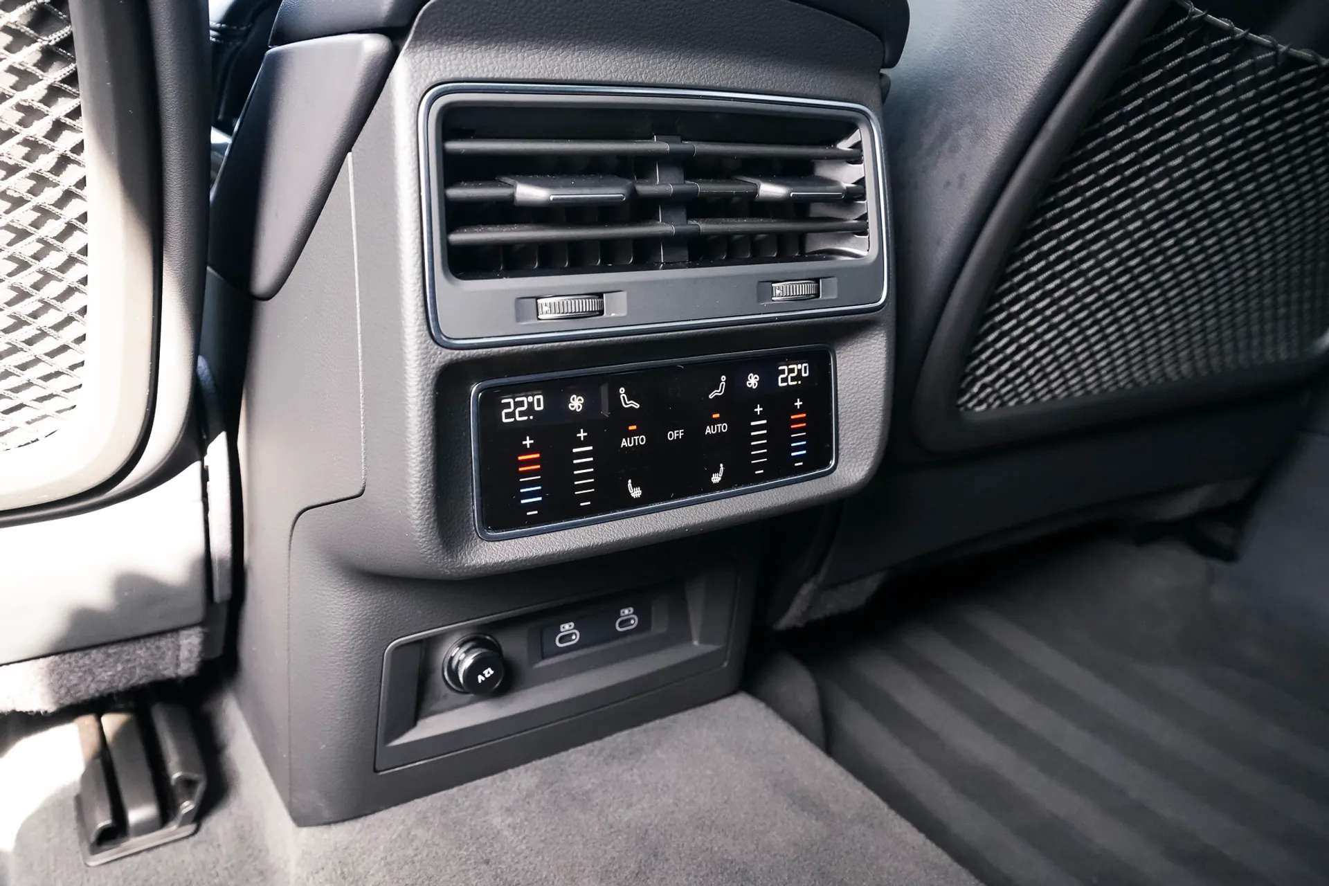 2025 AUDI Q7 2025 AUDI Q7