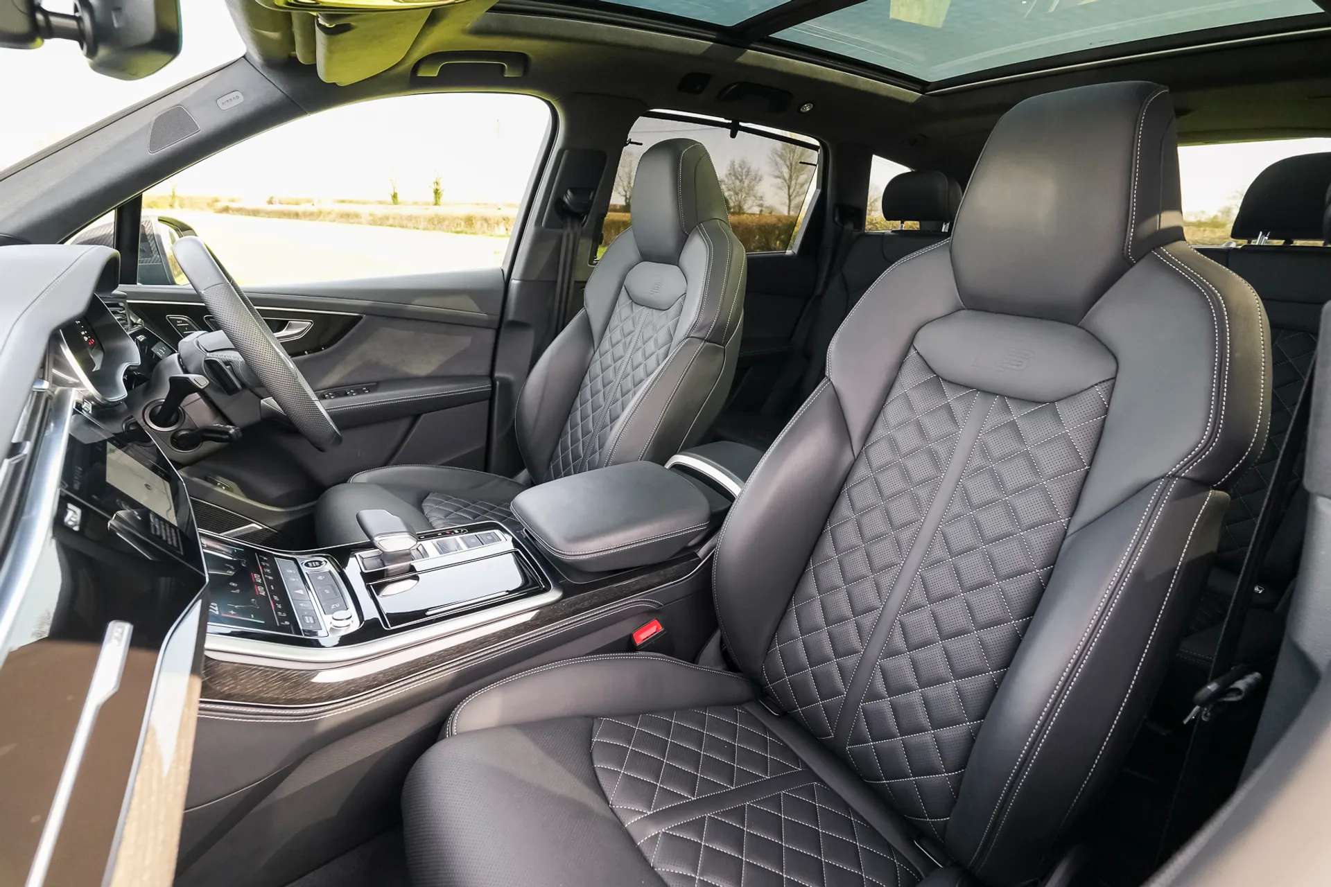 2025 AUDI Q7 2025 AUDI Q7