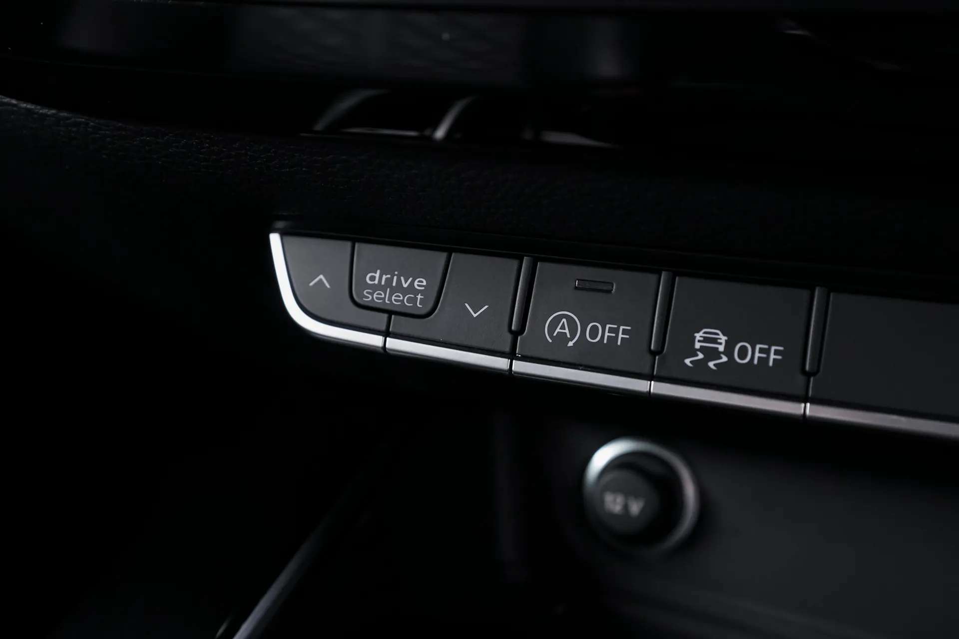 2023 AUDI A4 2023 AUDI A4