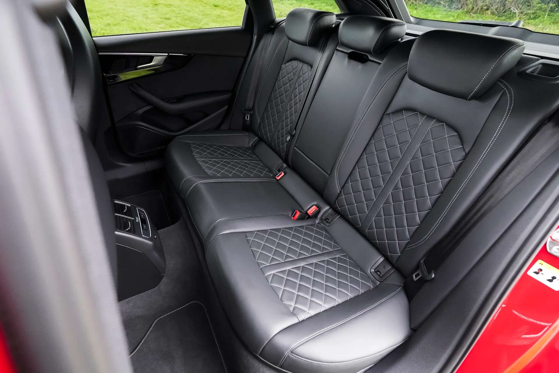 2023 AUDI A4 2023 AUDI A4