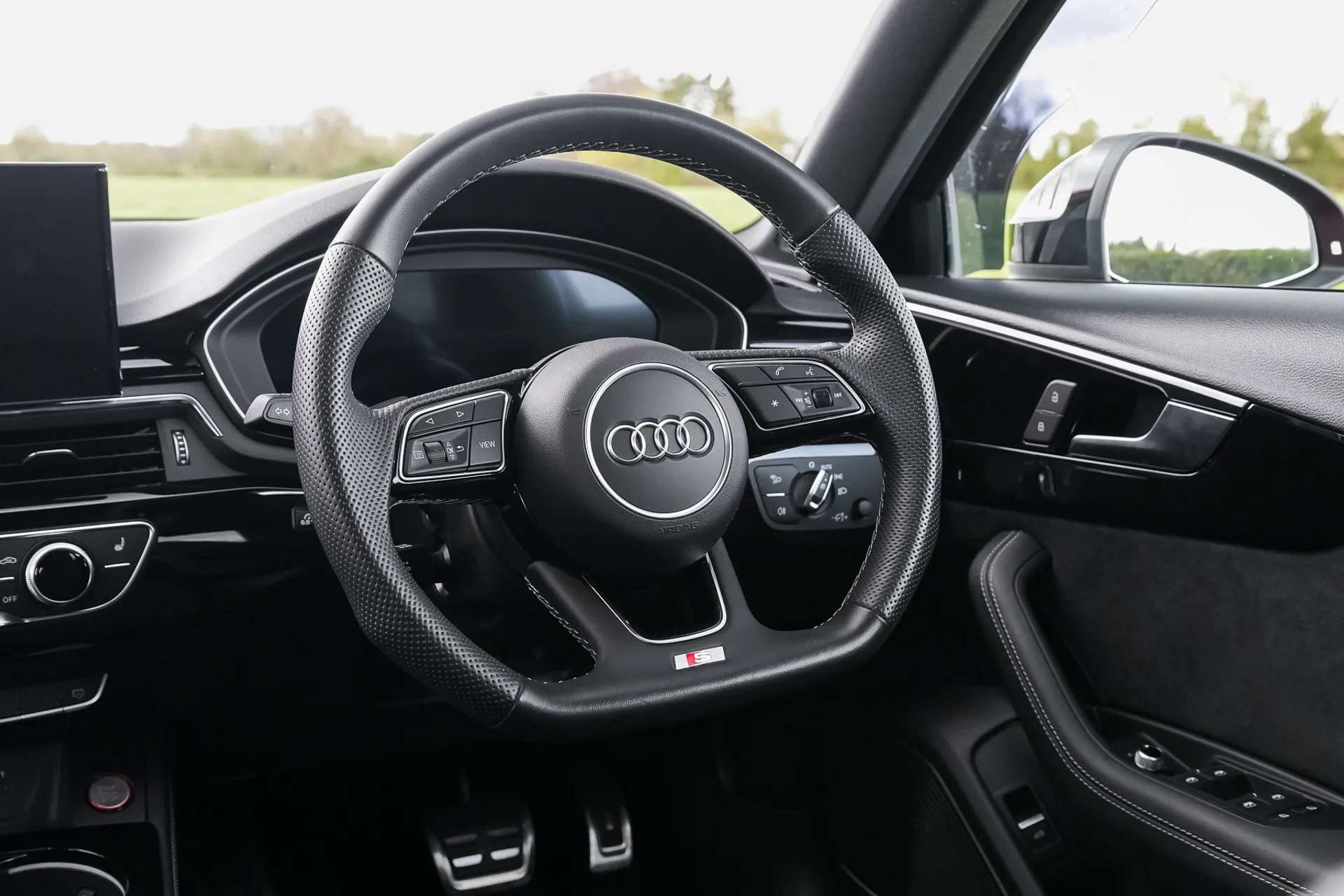 2023 AUDI A4 2023 AUDI A4